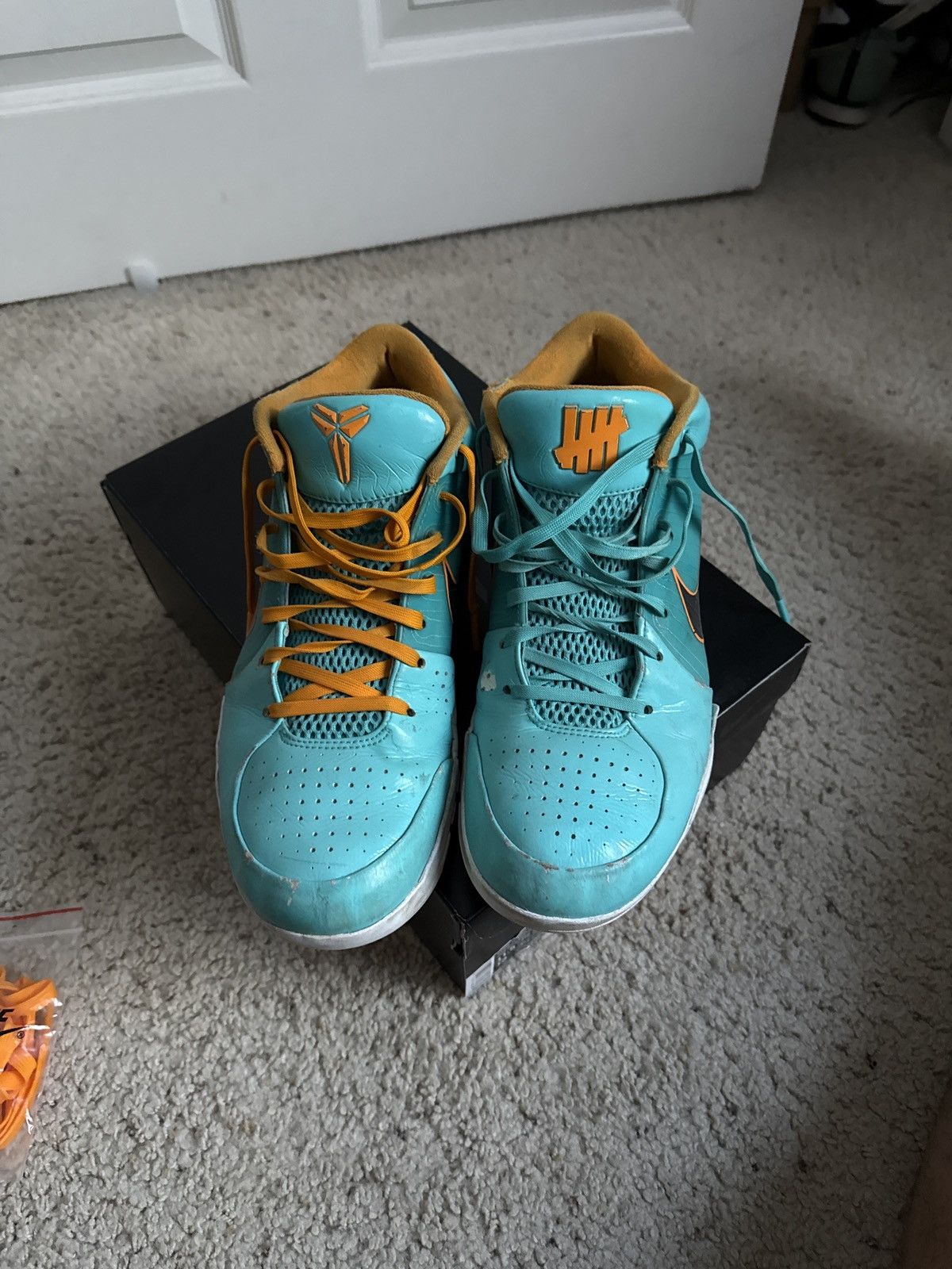 Nike × Undefeated Kobe 4 Protro x Undefeated Size US 11.5 / EU 44-45 - 3 Thumbnail
