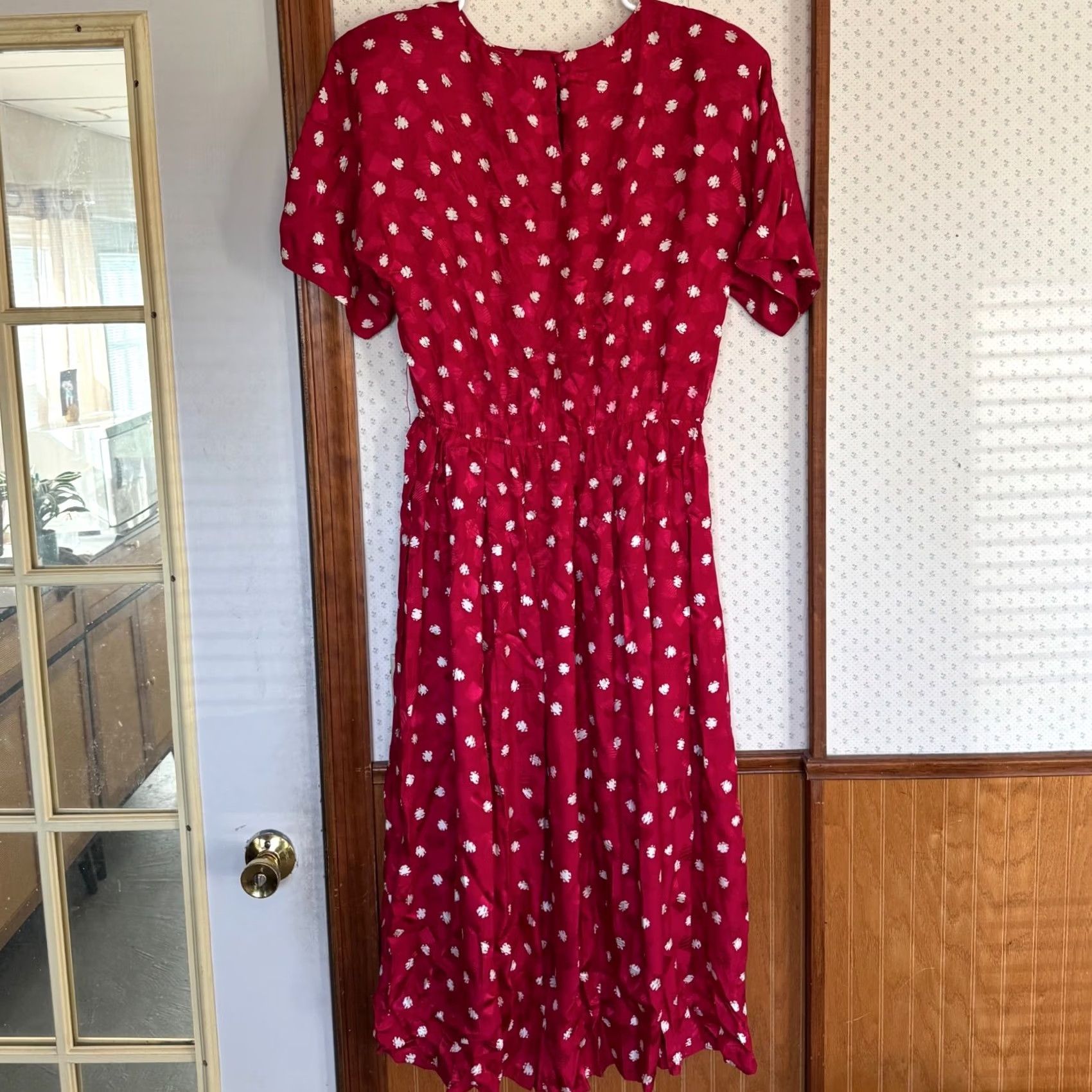 Brooks Brothers VINTAGE Brooks Brothers Silk Dress Womens 10 Red Maxi Pleated Elastic Waist 80s Dress Size L / US 10 / IT 46 - 2 Thumbnail