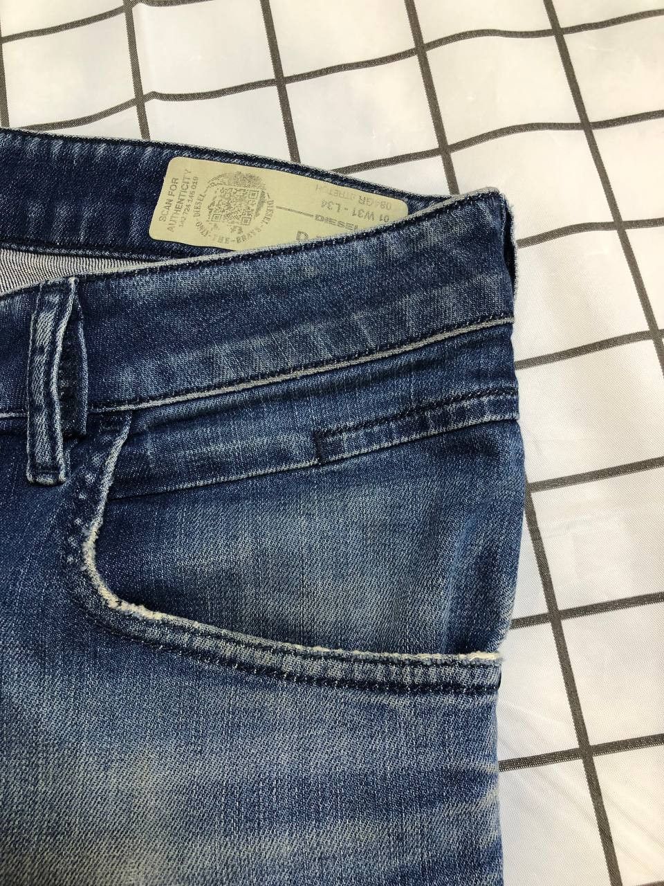 Diesel Diesel D-Bazer Tapered Blue Stretch Jeans Mens Size US 31 - 10 Thumbnail
