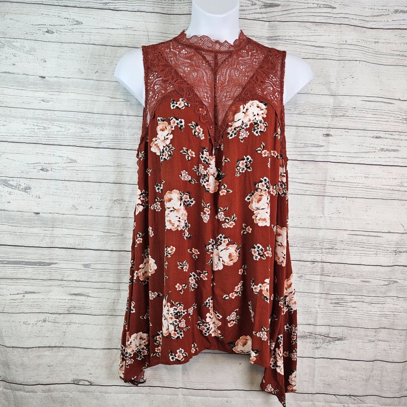 Torrid Torrid Womens Top Blouse Sleeveless Mock Neck Floral Lace Rayon Size 2X Multicolor Rust Red Used Size XXL / US 16-18 / IT 52-54 - 2 Thumbnail