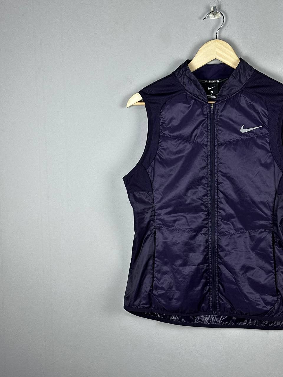 Nike Vintage Nike Vest Black Drill Sportswear Running Size M / US 6-8 / IT 42-44 - 2 Thumbnail