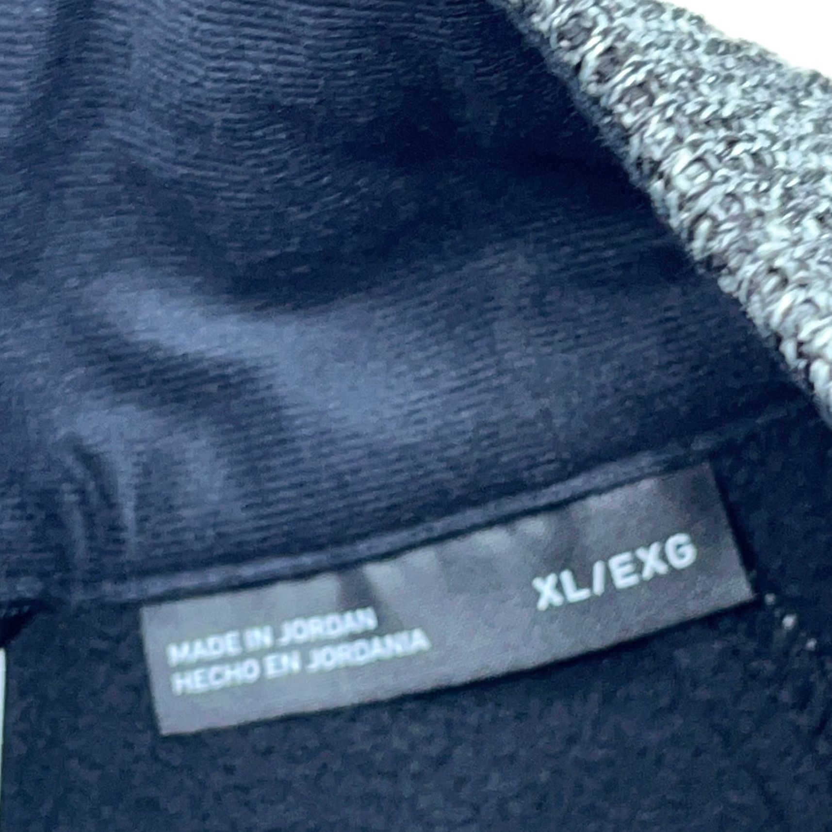 Spyder Spyder Jacket Men XL Gray Black Pullover Bomber Zip 1/4 Knit Logo Embroidered Lining Polyester All Seasons Regular Size US XL / EU 56 / 4 - 7 Thumbnail
