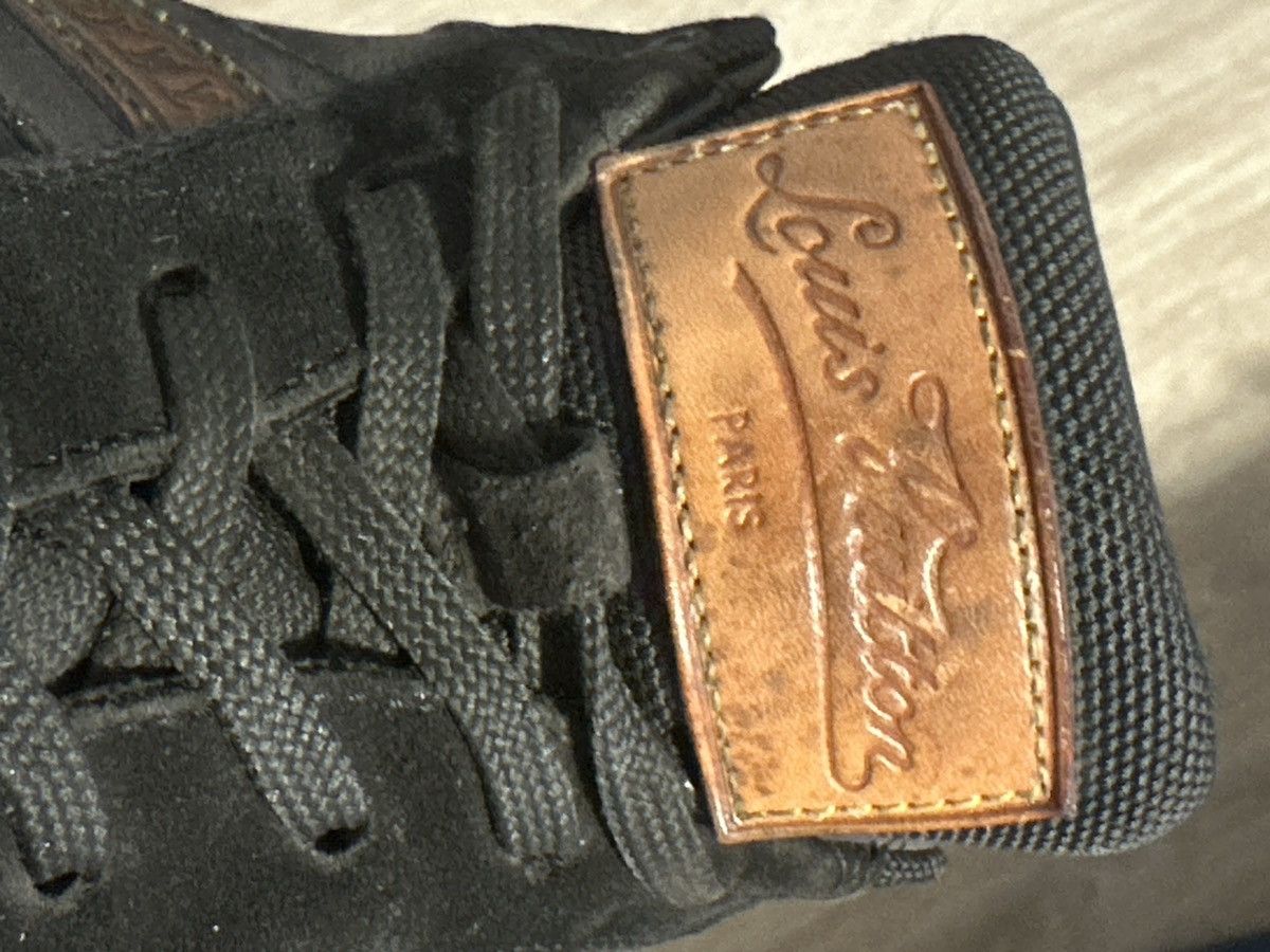 Louis Vuitton Louis Vuitton leather low top sneakers Size US 9 / EU 42 - 10 Thumbnail