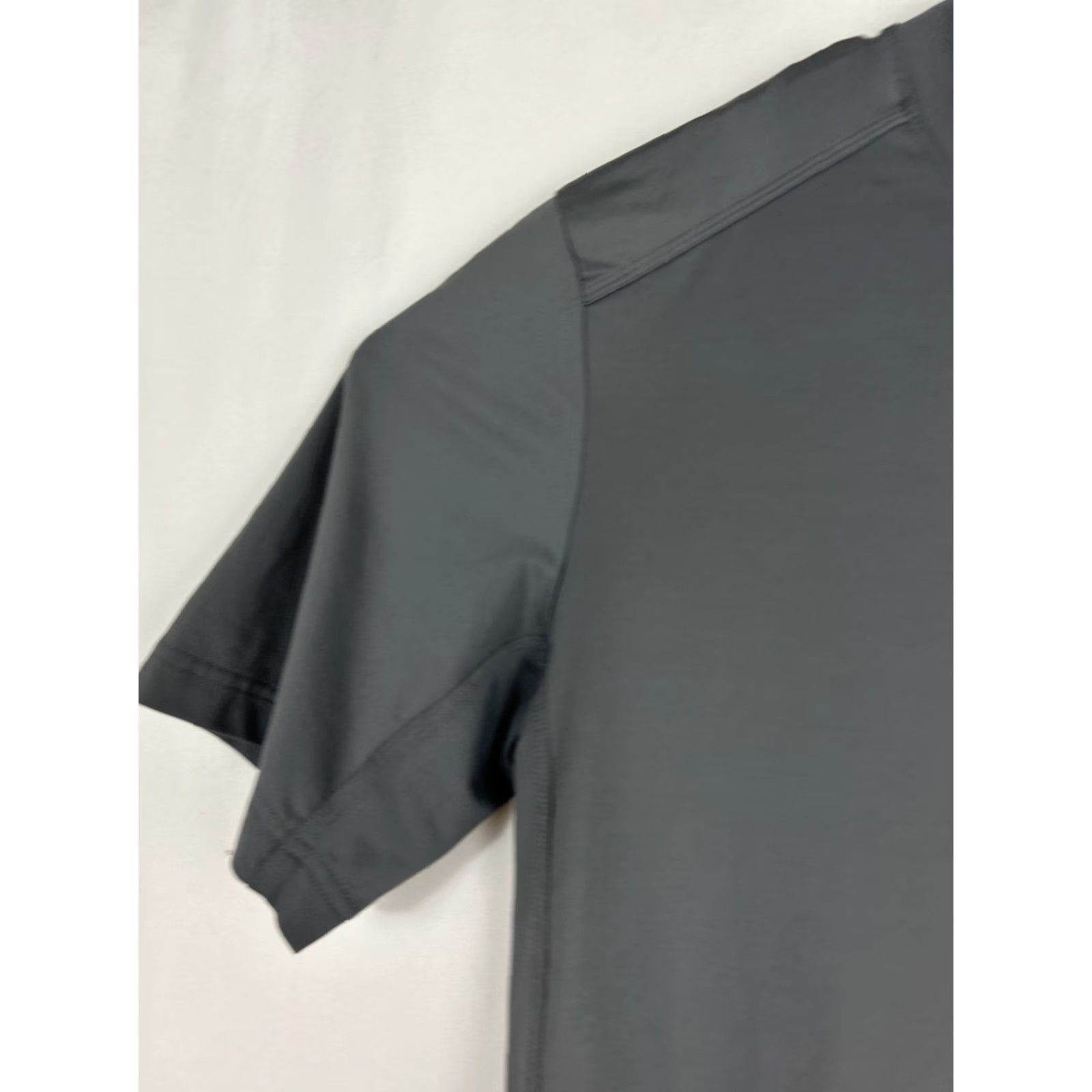 Vintage Rei Co-Op T-Shirt Mens S Gray Short Sleeve Crew Neck Polyester Stretch Size US S / EU 44-46 / 1 - 3 Thumbnail