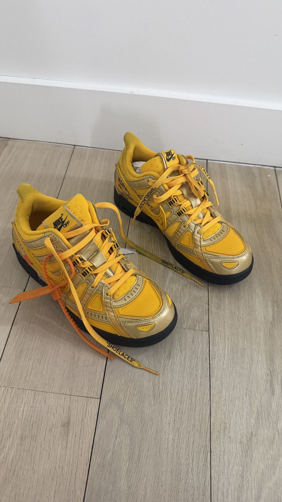 Nike × Off-White Off-White x Air Rubber Dunk 'University Gold' Size US 7.5 / IT 37.5 - 1 Thumbnail