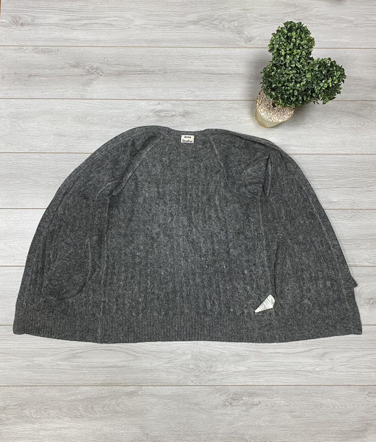Acne Studios Acne Studios vintage kidmohair wool cardigan Size US S / EU 44-46 / 1 - 3 Thumbnail