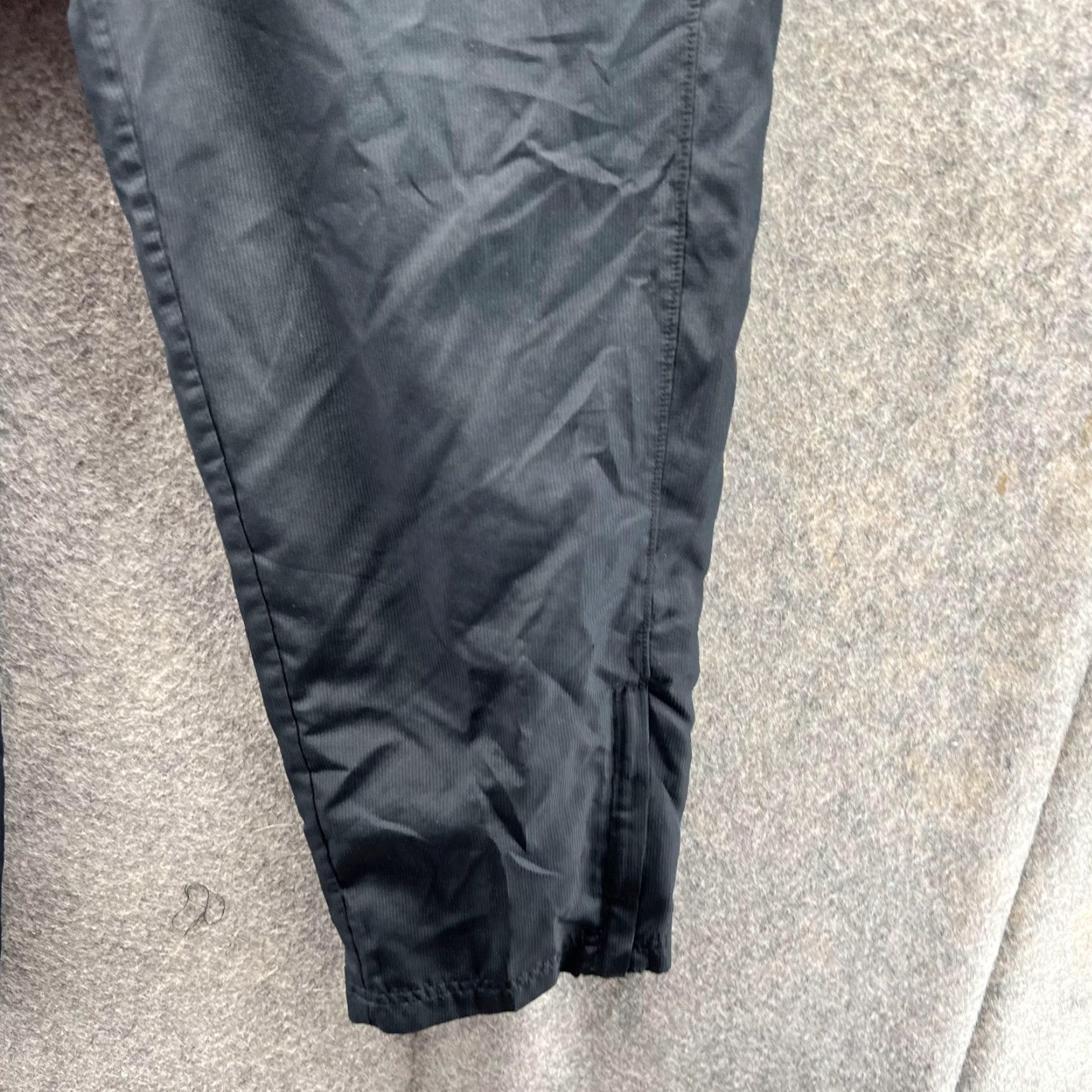 Under Armour Under Armour Sweatpants Men XL Black Athletic Training Loose Tapered Pockets Size US 36 / EU 52 - 5 Thumbnail