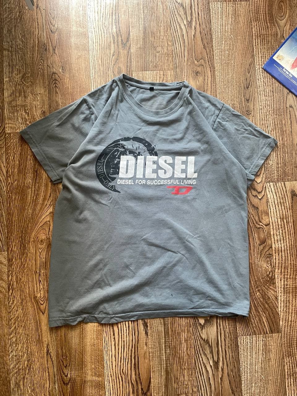 Diesel 90s Diesel Vintage T-Shirt Avant Garde Big Logo Y2K Size US XL / EU 56 / 4 - 1 Thumbnail
