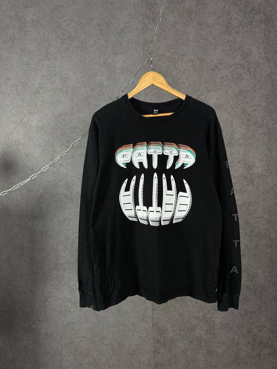 Patta Patta designer overprinted longsleeve Size US M / EU 48-50 / 2 - 1 Thumbnail
