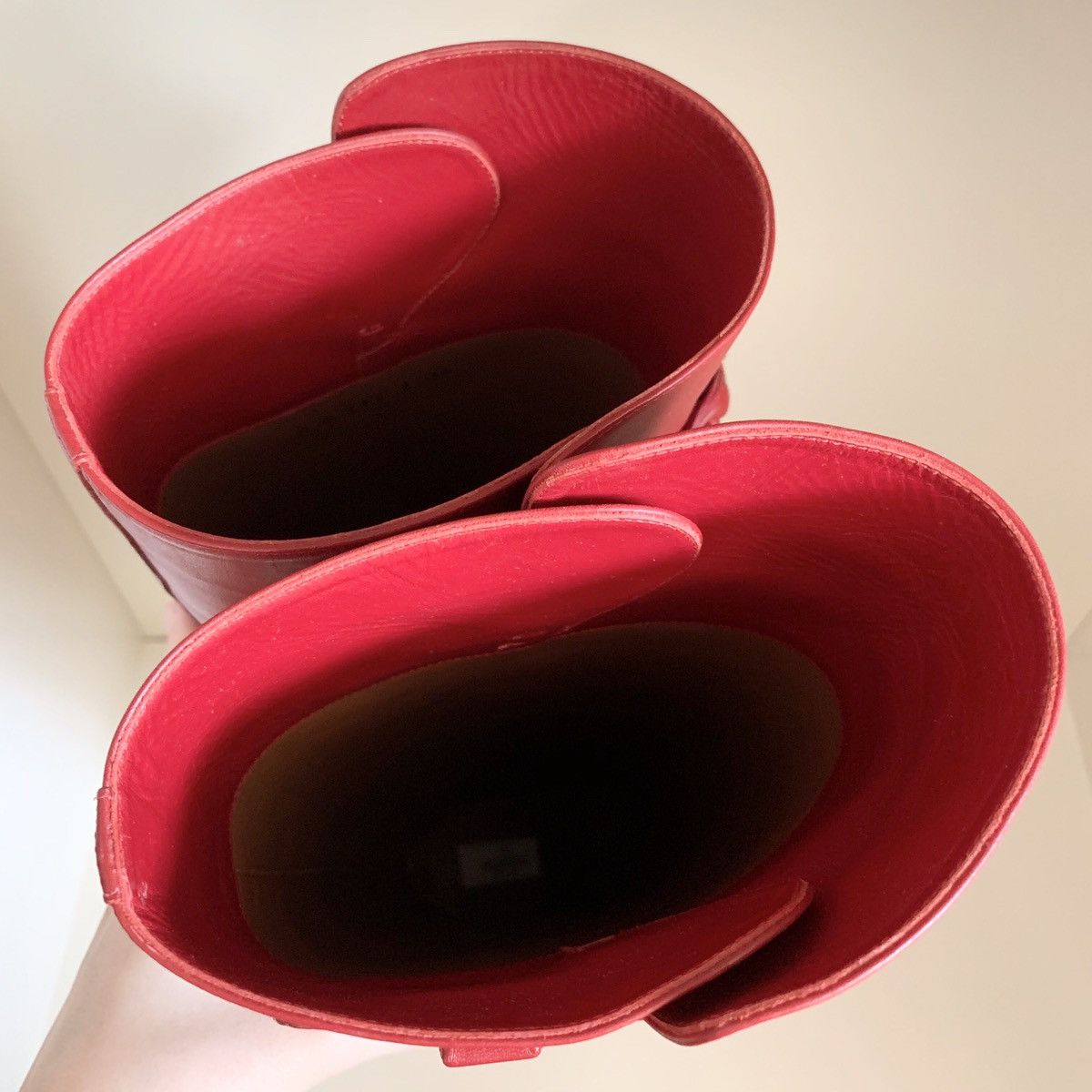 Red calfskin knee boots