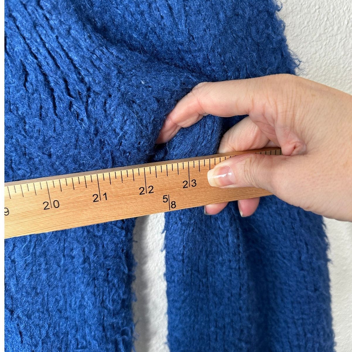 Tom Ford Tom Ford Blue Silk Turtleneck Long Sleeve Fuzzy Sweater XL Size XL / US 12-14 / IT 48-50 - 11 Thumbnail
