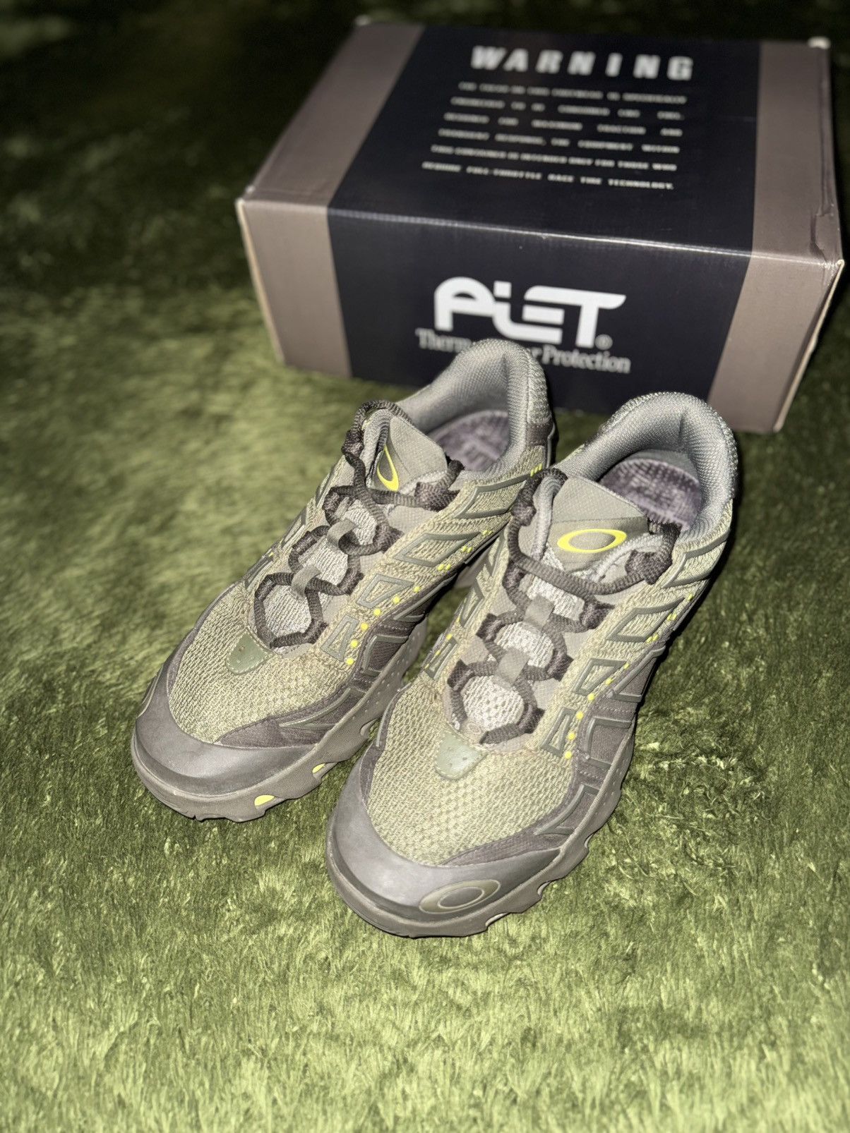Oakley [US 10.5] Oakley Spline Redcode Trail Shoes Olive Size US 10.5 / EU 43-44 - 2 Thumbnail