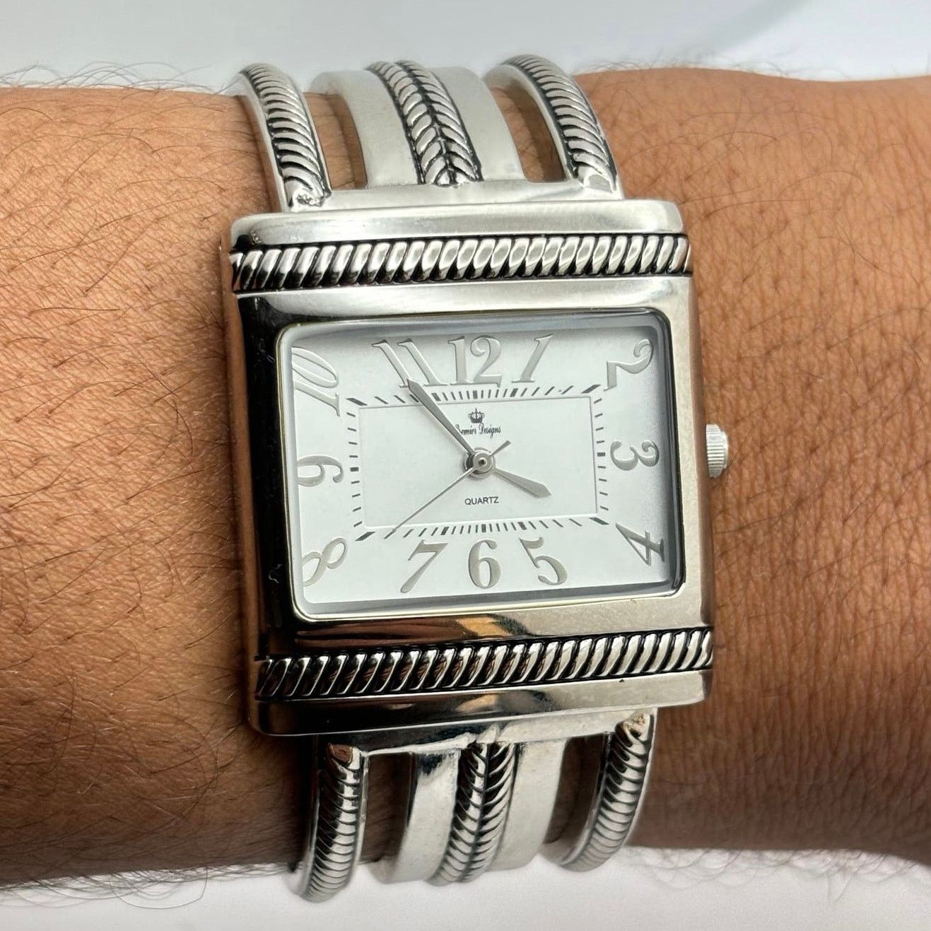 Other Vintage Silver Bangle Watch Size ONE SIZE - 1 Thumbnail
