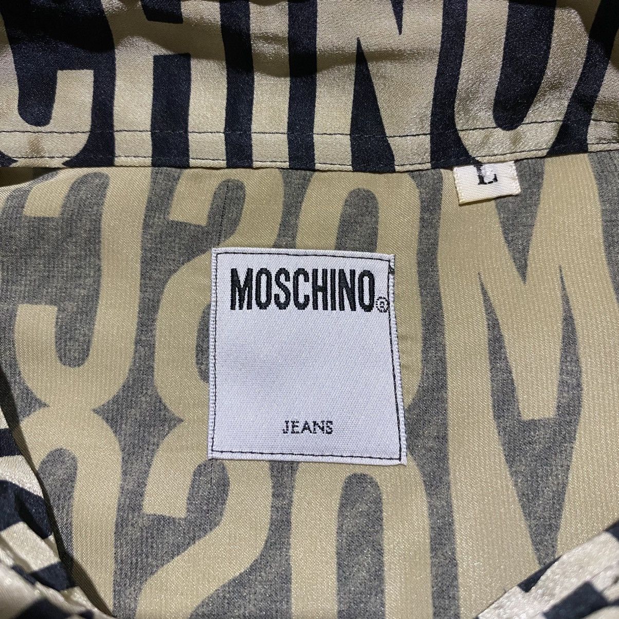 Moschino Vintage Moschino All Over Print Font Silk Button Ups Size US XL / EU 56 / 4 - 4 Thumbnail