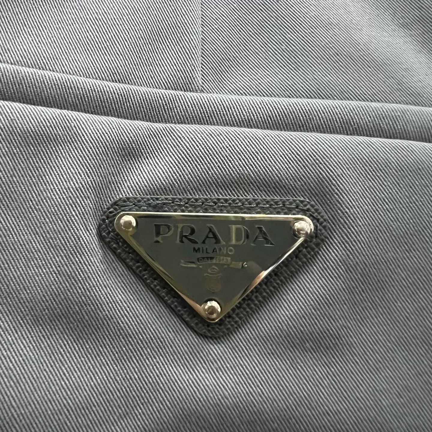 Prada Prada Gray Triangle Logo Shorts Size US 35 - 3 Thumbnail