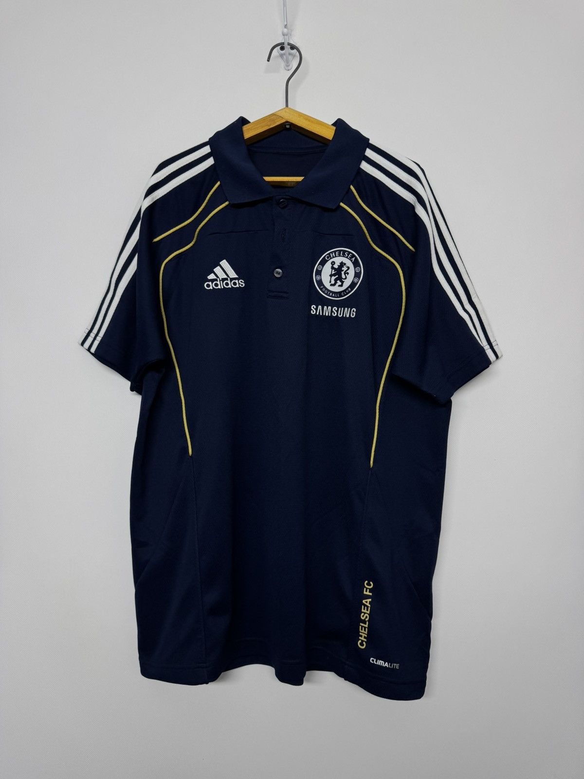 Adidas Vintage Y2k Adidas Chelsea Polos 00’s Size US L / EU 52-54 / 3 - 5 Thumbnail