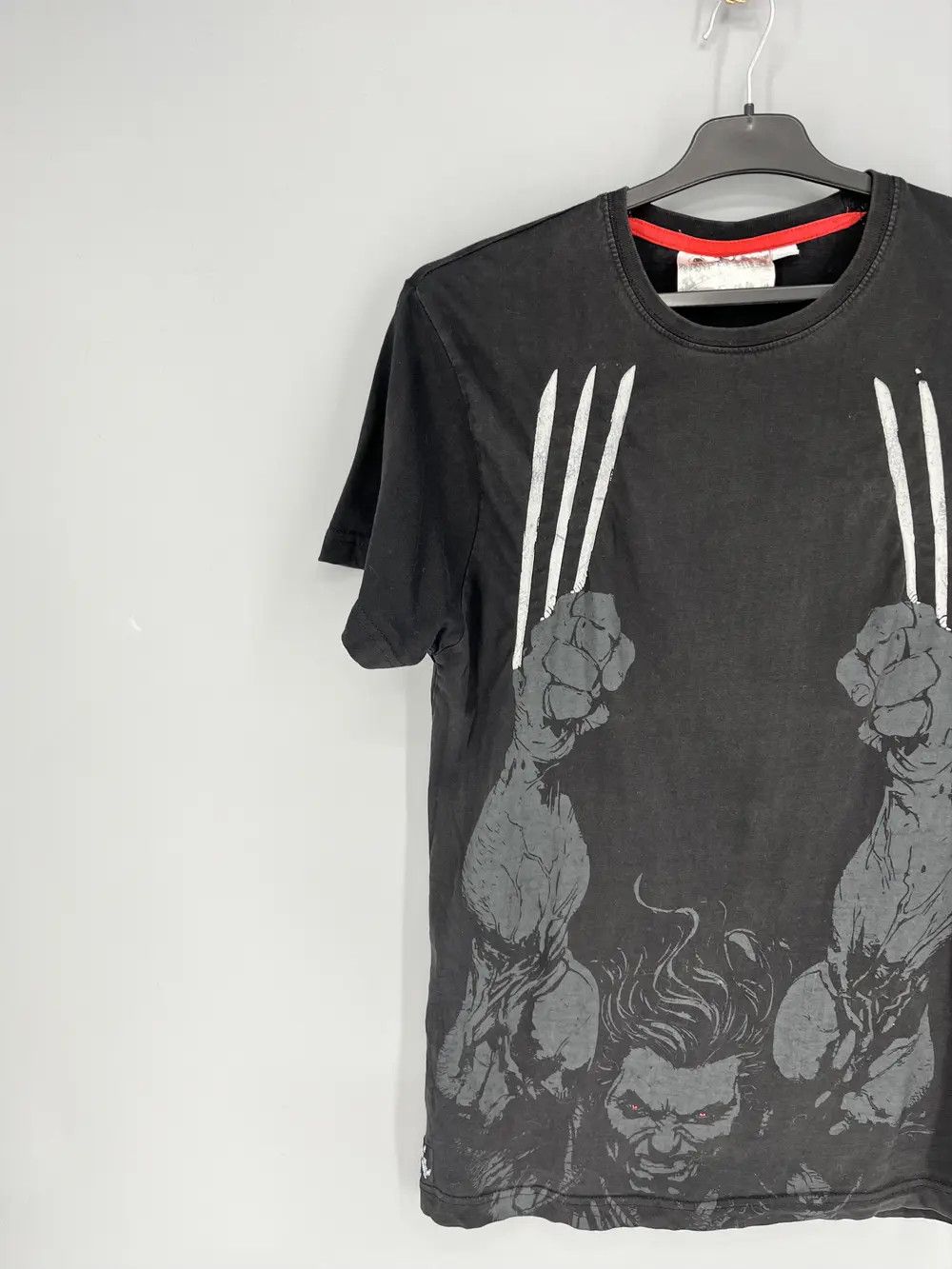 Band Tees Vintage 2010 Wolverine Marvel Comics Rare Tee y2k Size US S / EU 44-46 / 1 - 4 Thumbnail