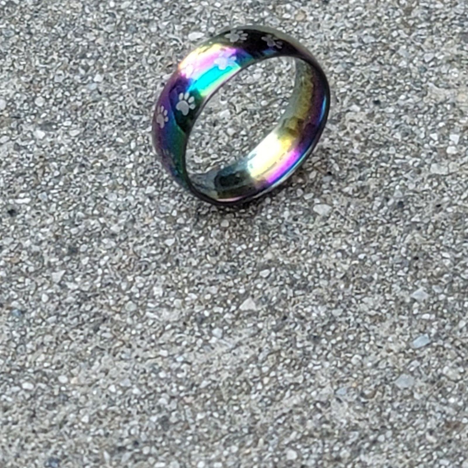 The Unbranded Brand Rainbow Paw Print Stainless Steel Ring Size ONE SIZE - 2 Thumbnail