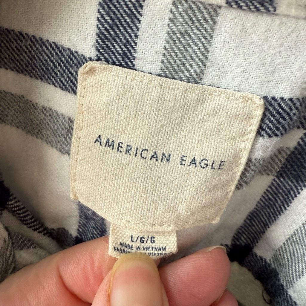 American Eagle Outfitters American Eagle Cotton Blue Plaid Flannel Button Up Shirt L Size US L / EU 52-54 / 3 - 5 Thumbnail