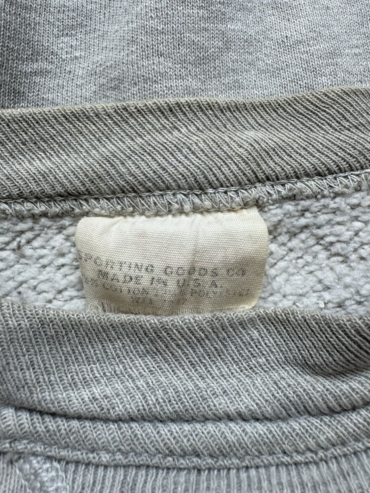 Wilson VERY RARE VINTAGE SWEATSHIRTS WILSON SINGLE FRONT V 40s 50s Size US M / EU 48-50 / 2 - 3 Thumbnail