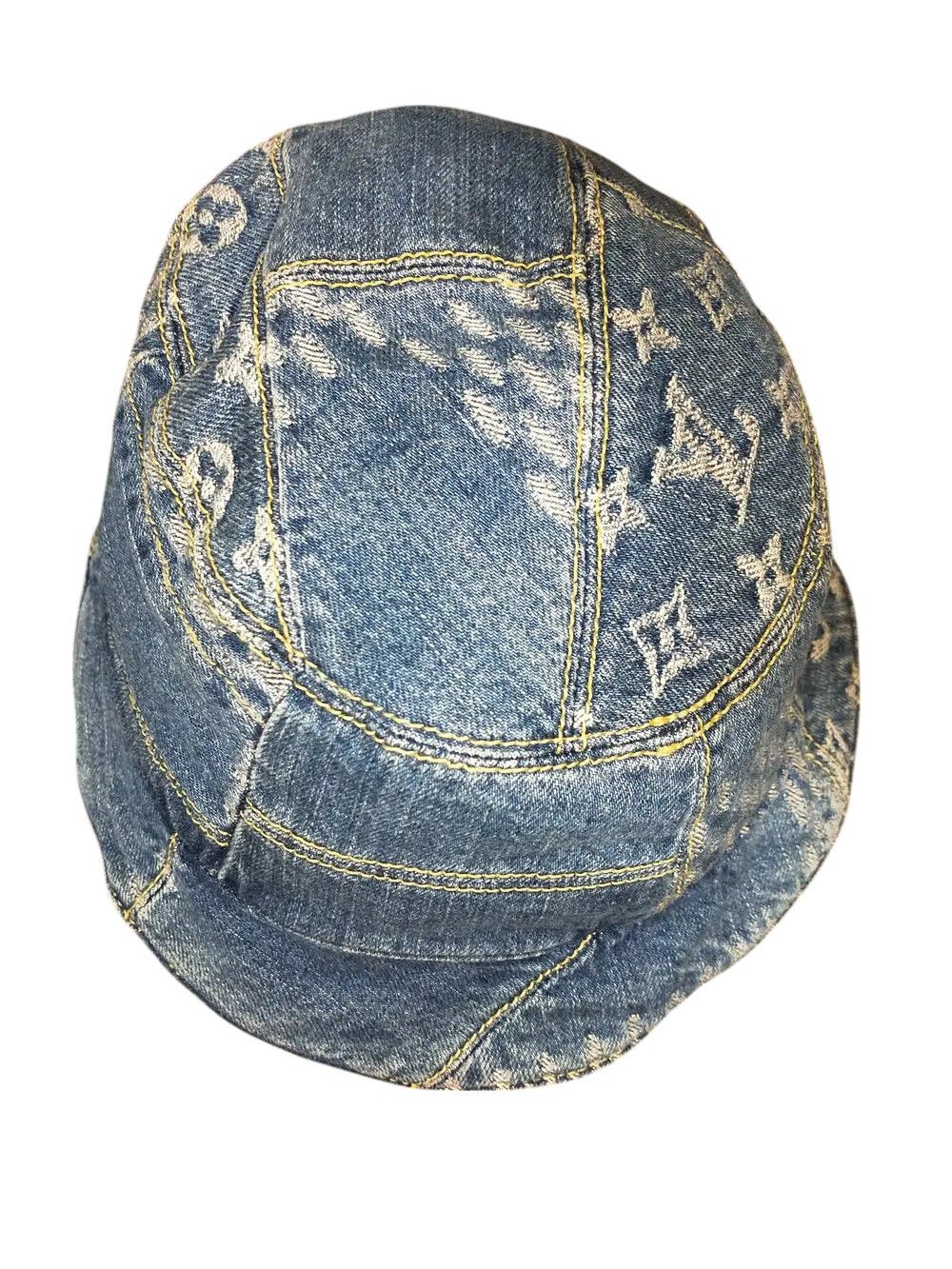 Louis Vuitton Nigo Monogram Giant Wave Bucket Hat Size ONE SIZE - 3 Thumbnail