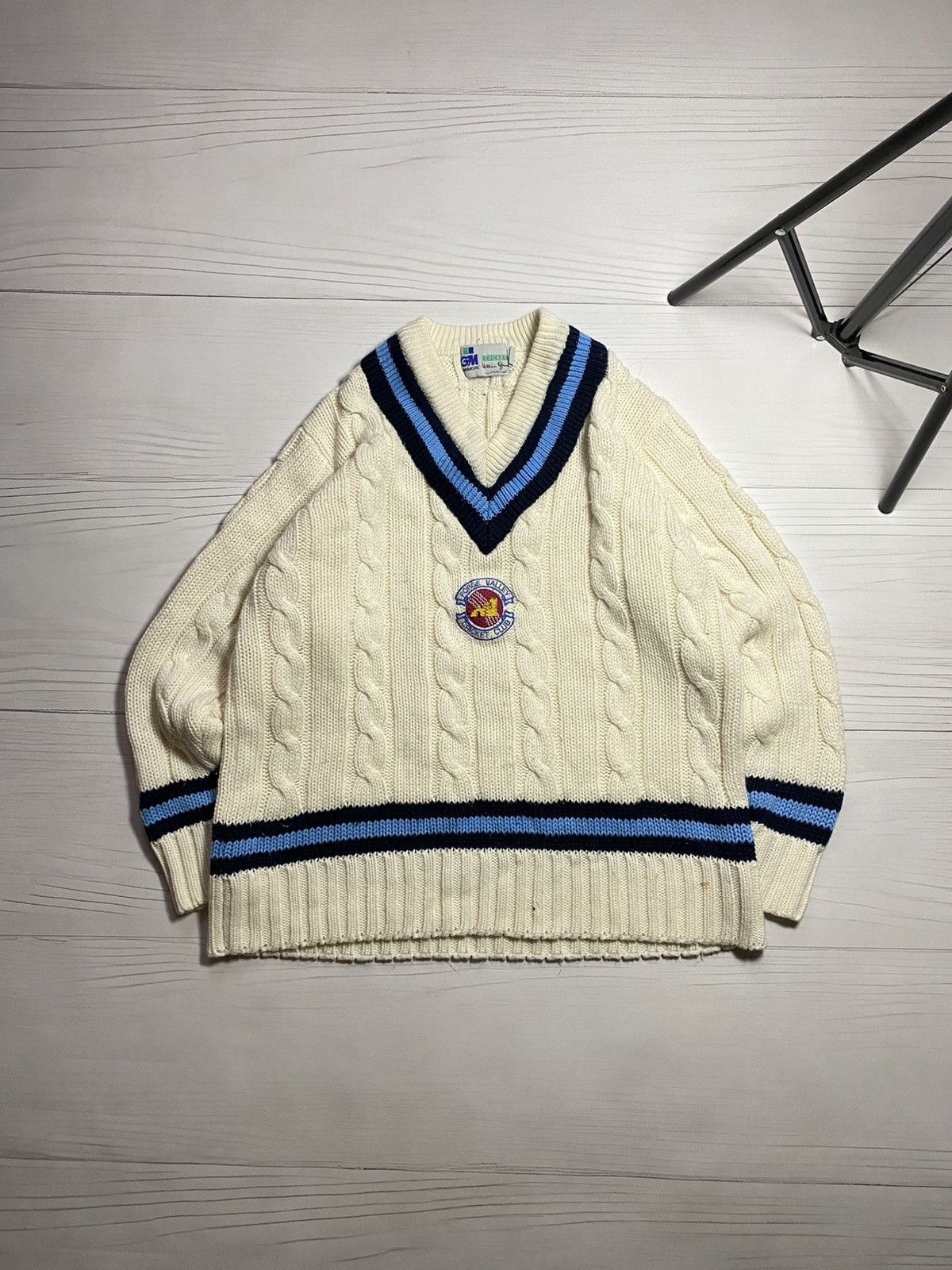 Vintage Vintage GM Sweater V-Neck 80s George Valley Cricket Club Size US M / EU 48-50 / 2 - 1 Thumbnail