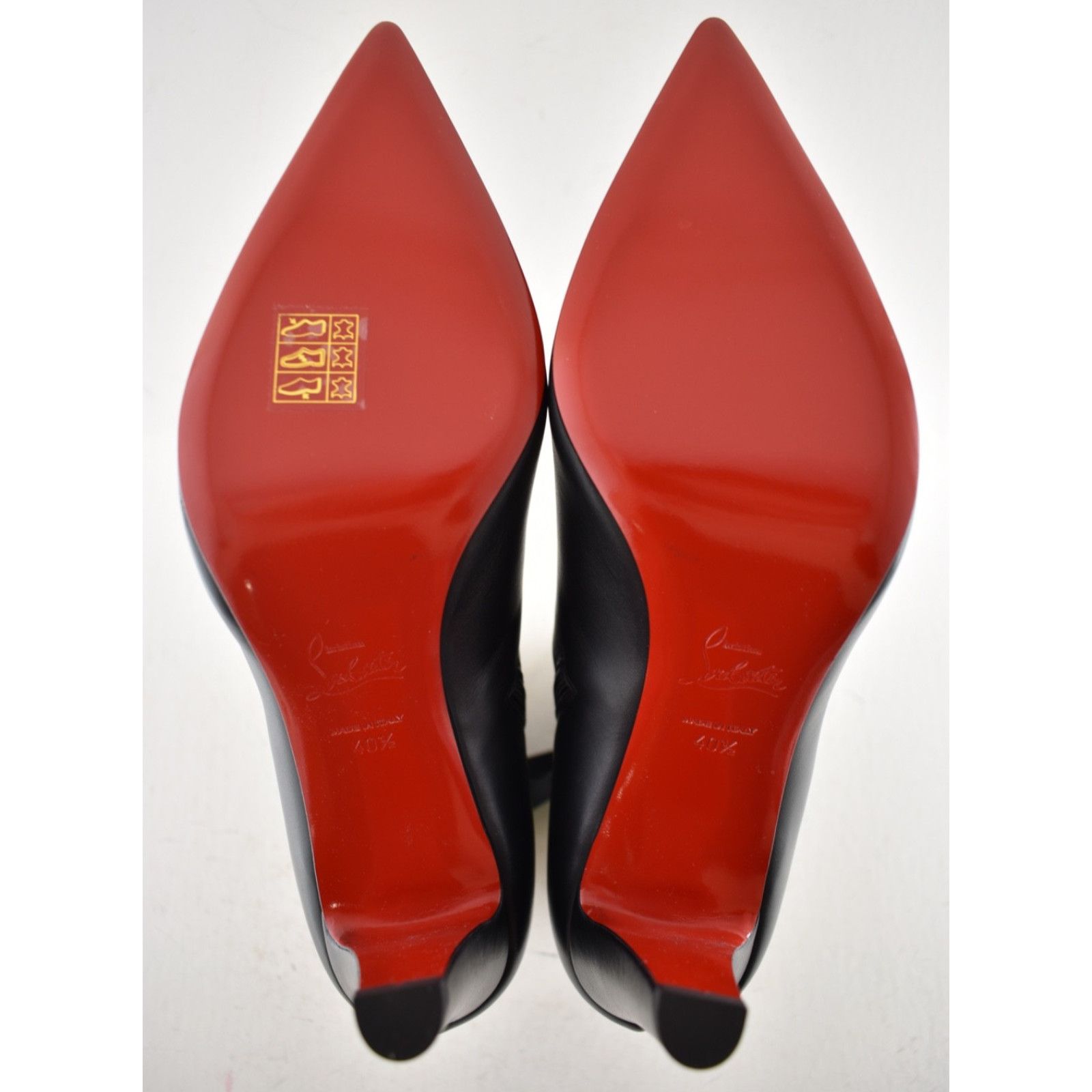 Christian Louboutin Christian Louboutin Vibella Booty 85 Black Bootie 40.5 Size US 10.5 / IT 40.5 - 13 Thumbnail