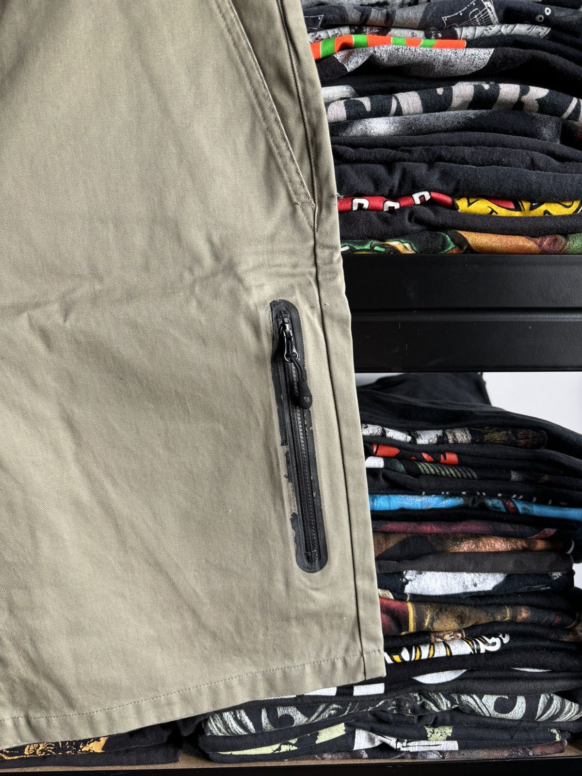 Nike × Vintage Vintage Nike Khaki Chino Shorts Streetwear 90s 00s drip dril Size US 34 / EU 50 - 3 Thumbnail