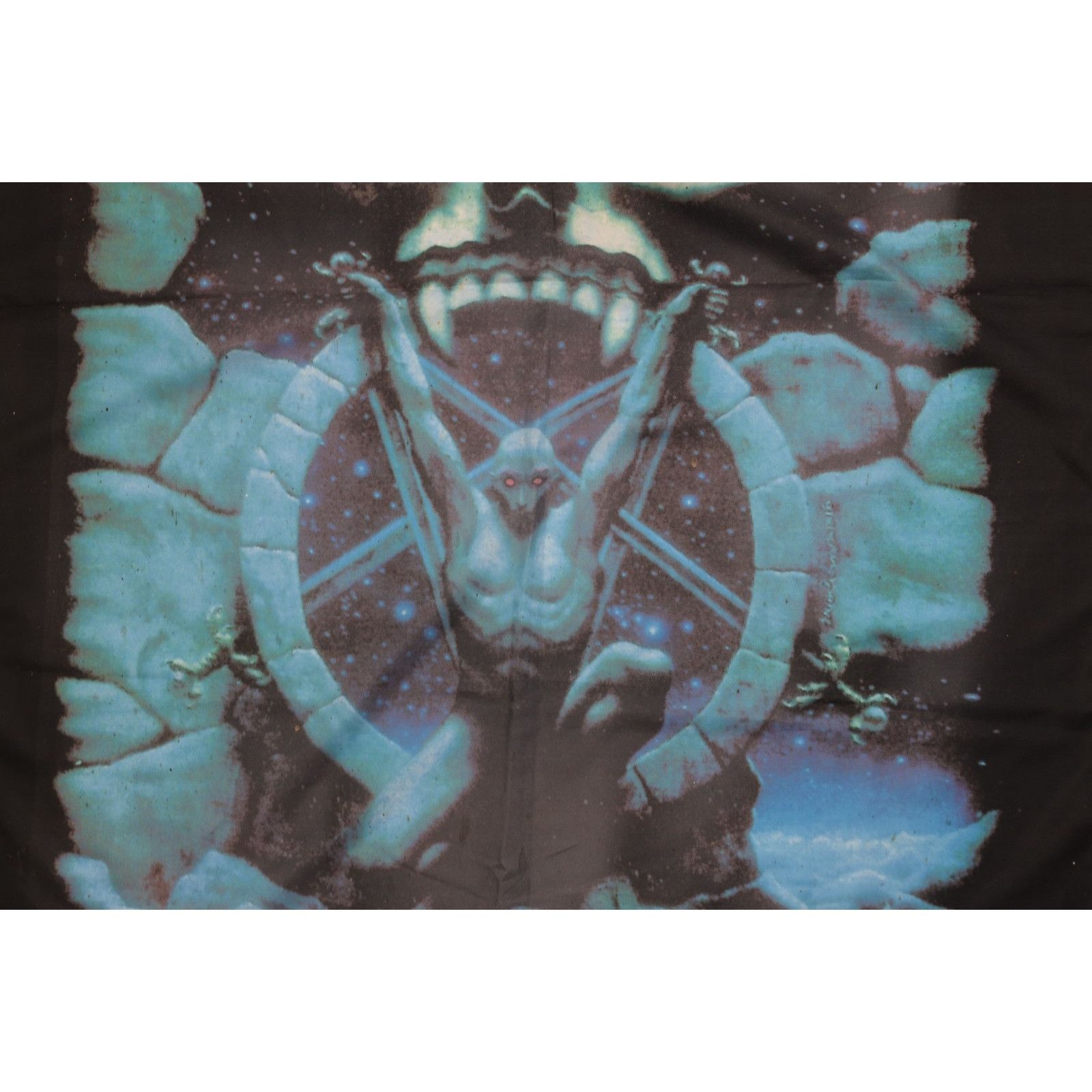 Vintage Vintage 90s Winterland Distressed Spell Out Slayer Band Flag Size ONE SIZE - 16 Thumbnail
