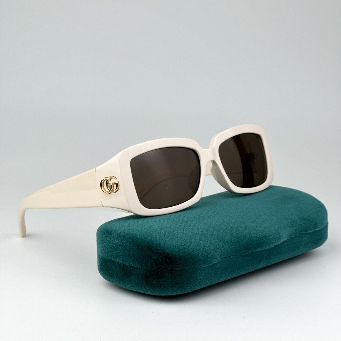 image of New Gucci Gg1403Sk 004 Unisex Rectangle Sunglasses GG 1403Sk in Ivory/Brown, Women's
