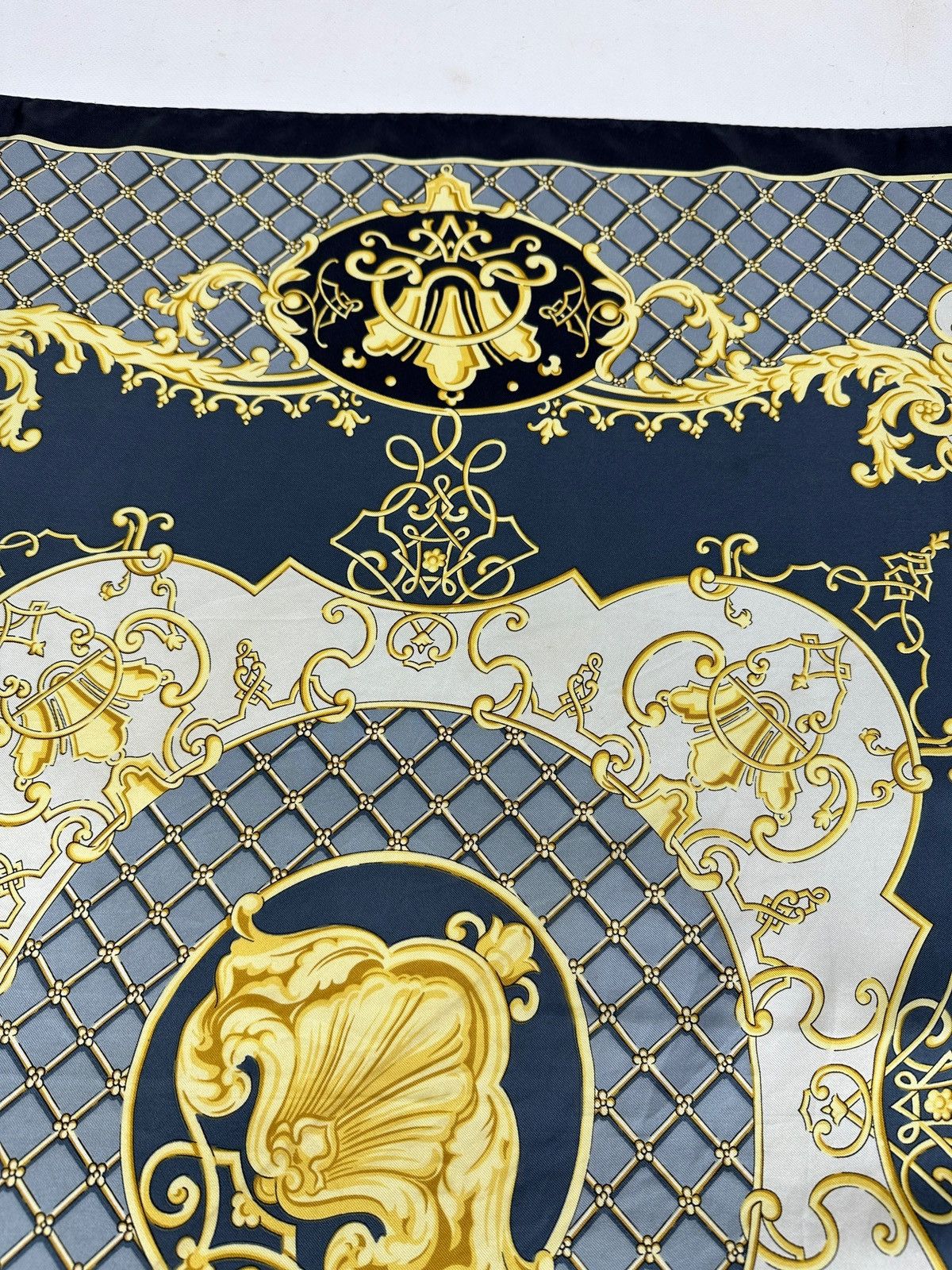 Pierre Balmain Vintage Pierre Balmain Paris Silk Scarf Size ONE SIZE - 12 Thumbnail