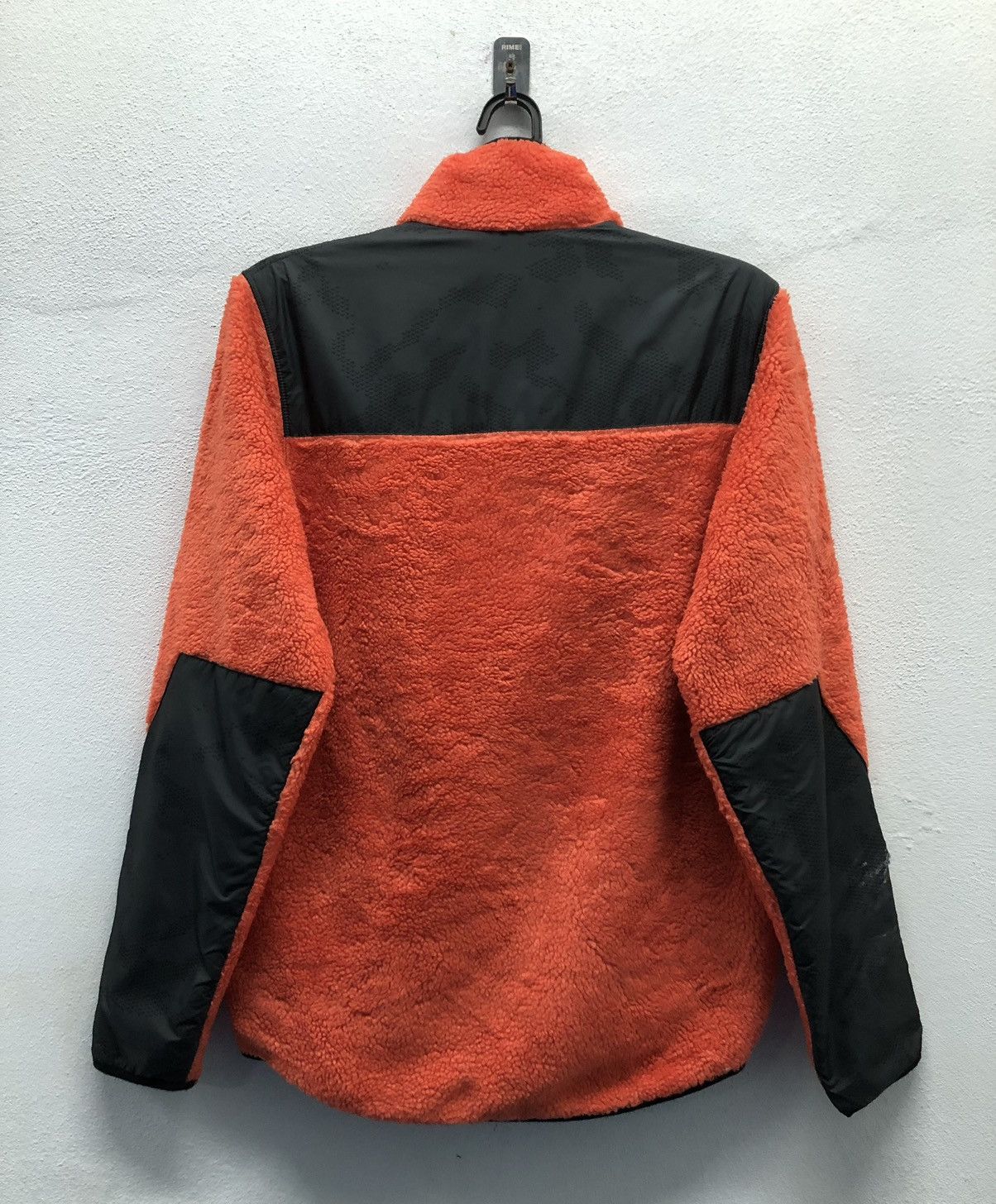 Nike Nike Track & Field Orange Sherpa Fleece Jacket Size US M / EU 48-50 / 2 - 2 Thumbnail