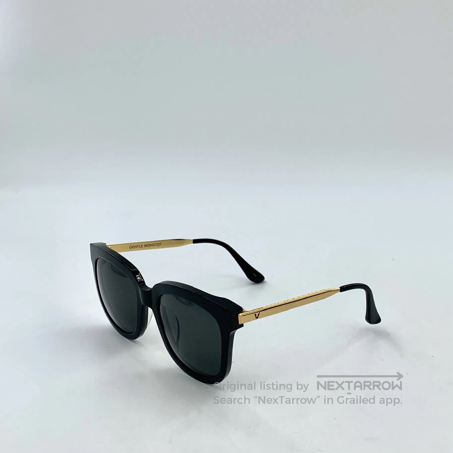 Gentle Monster gentle monster Black Round Sunglasses| Size ONE SIZE - 2 Thumbnail