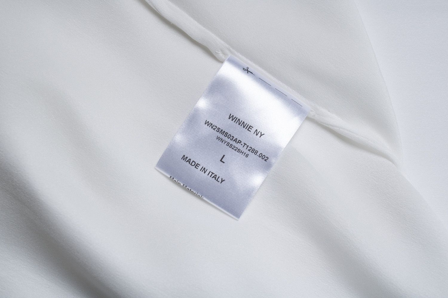 WINNIE Winnie NY, White shiny shirt Size US L / EU 52-54 / 3 - 8 Thumbnail