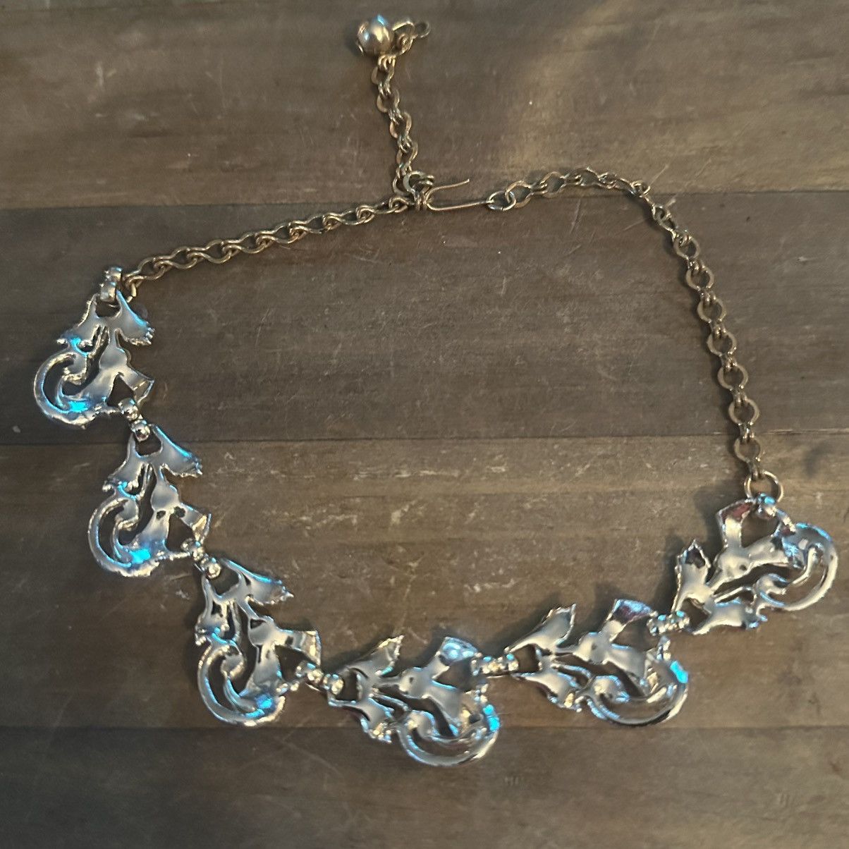 Vintage Vintage Cala Lilly and leaves link necklace Size ONE SIZE - 6 Thumbnail