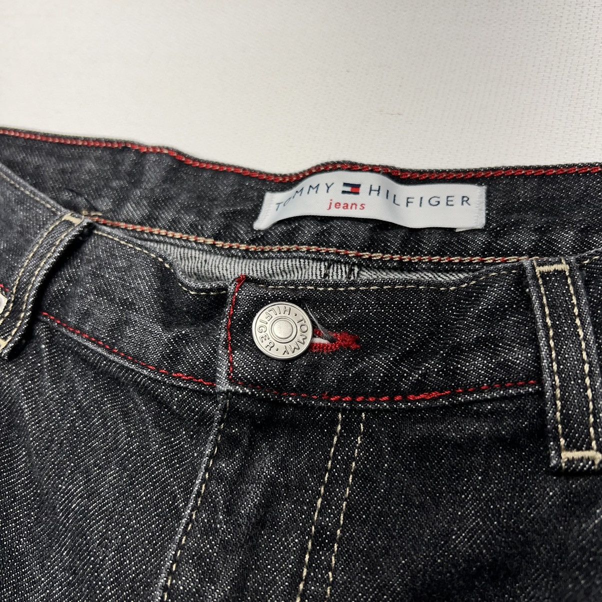 Tommy Hilfiger × Vintage Tommy Hilfiger Jeans Black Blasted Boyfriend Denim Faded Size 34" / US 12 / IT 48 - 7 Thumbnail