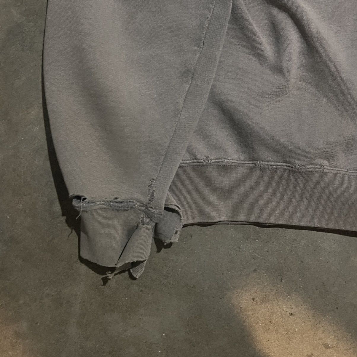 DC DC Men’s Zip-up Sweater Size US M / EU 48-50 / 2 - 6 Thumbnail