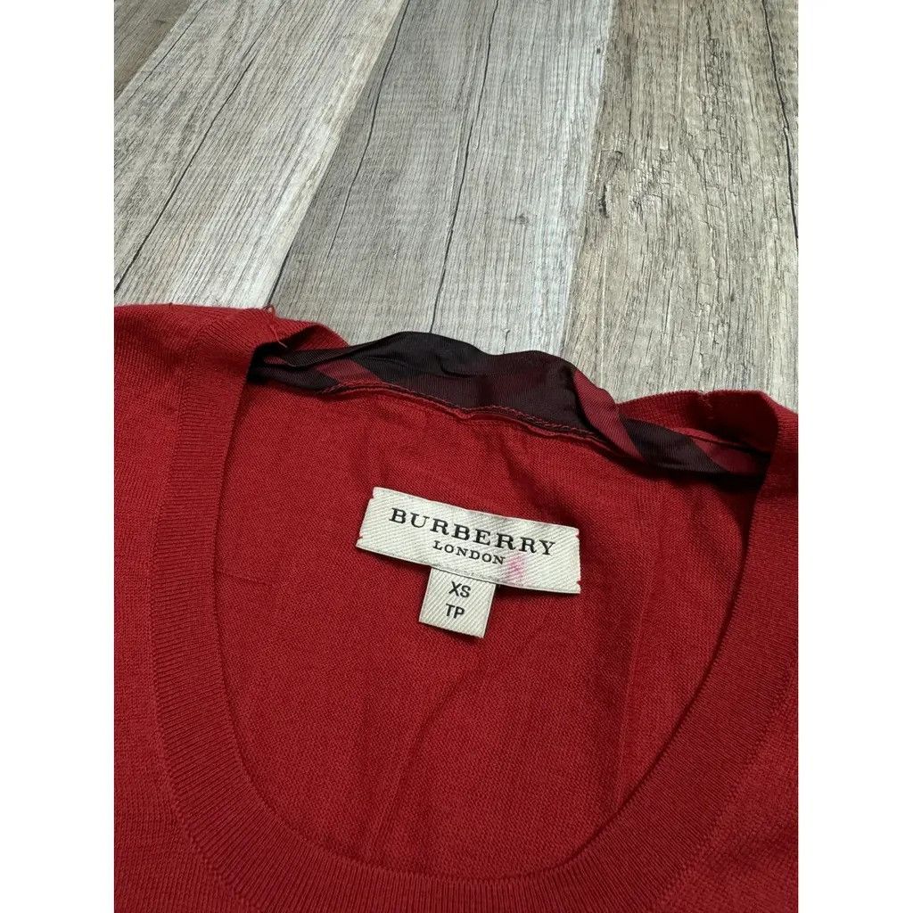 Burberry Burberry wool Jumper with pattern Size: XS Size XS / US 0-2 / IT 36-38 - 2 Thumbnail