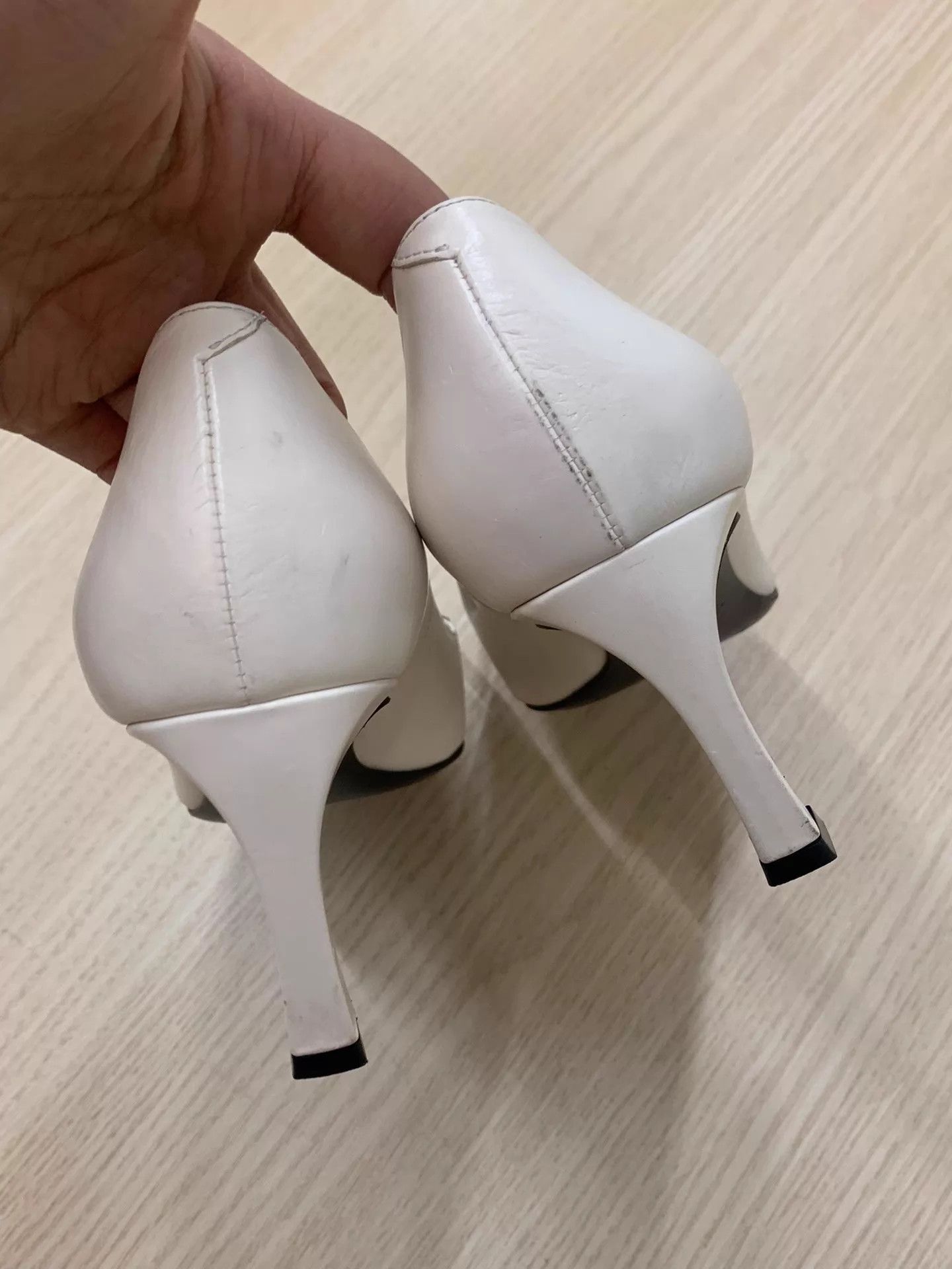 Roger Vivier Roger Vivier White Square Buckle Heels Size 37 New Size US 6.5 / IT 36.5 - 4 Thumbnail