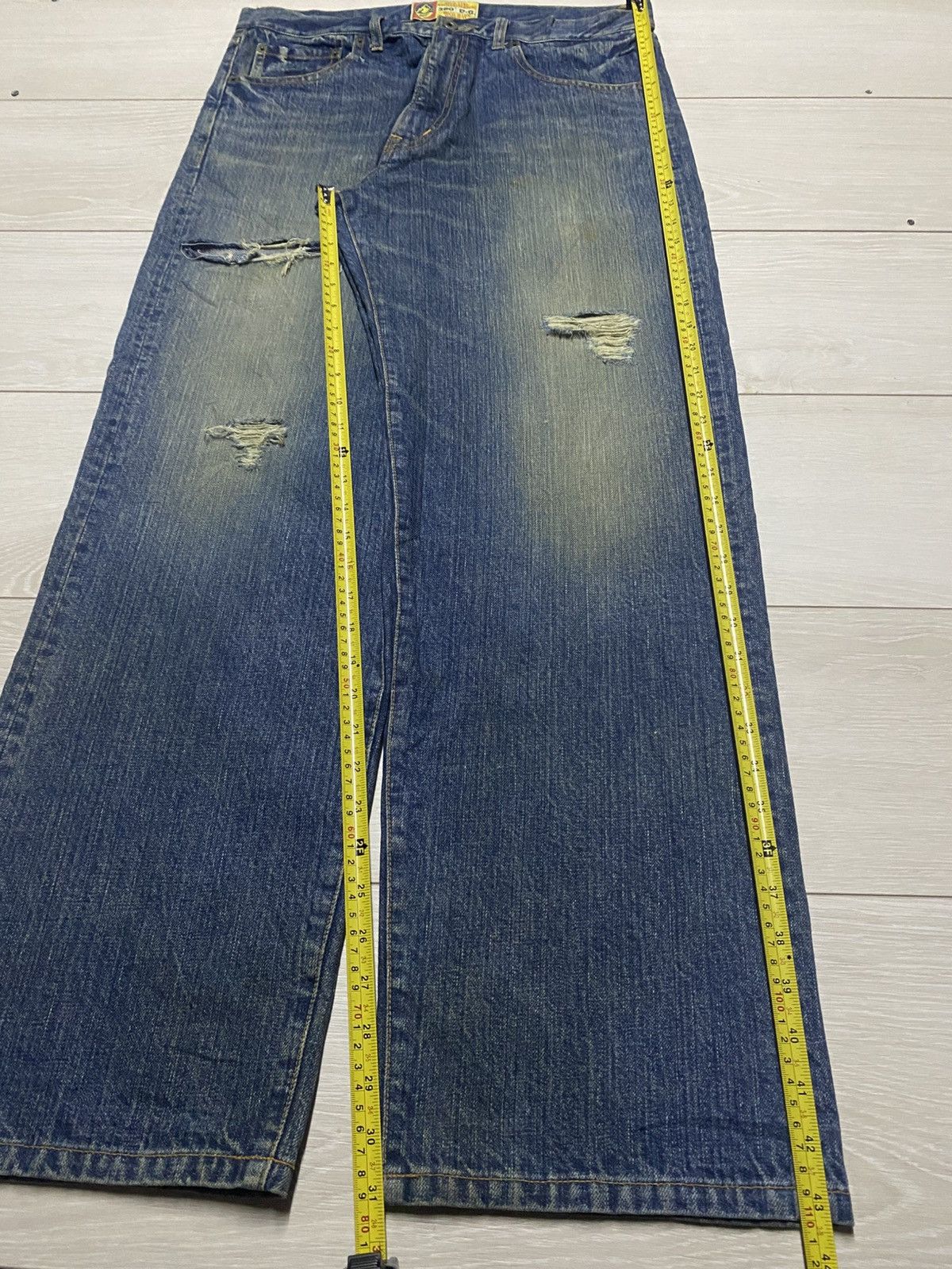 Japanese Brand Japan Brand Montaineering Mud wash Distressed Baggy Jeans Size US 34 / EU 50 - 9 Thumbnail