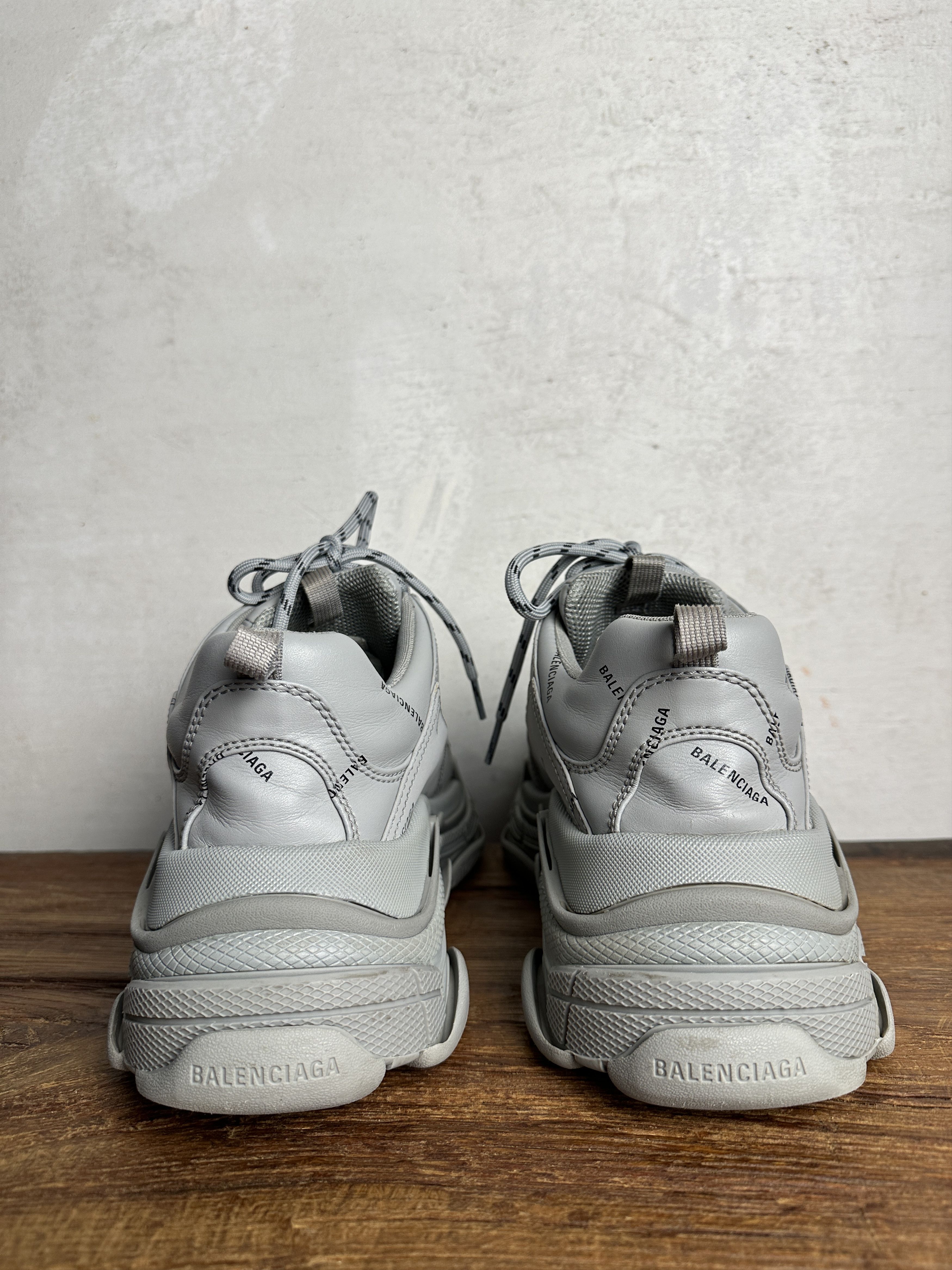 Balenciaga Balenciaga All Over Logo Triple S Leather Free Sneaker Grey Size US 11 / EU 44 - 9 Thumbnail