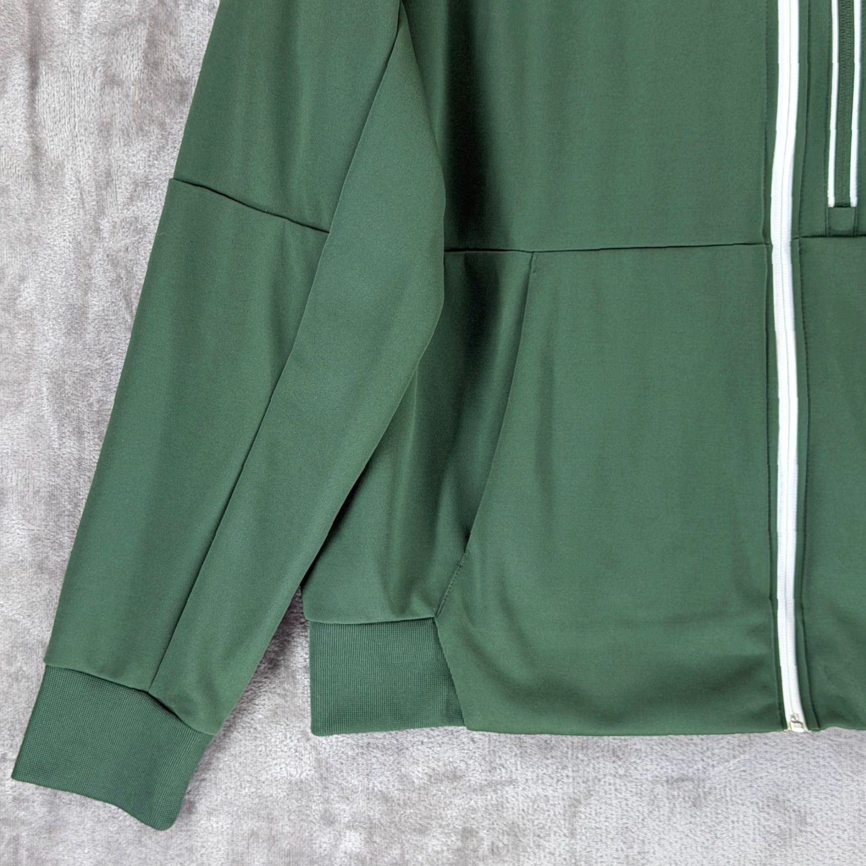 Nike Nike Sportswear Tribute Track Jacket Mens 2XL Green Full Zip Jacket Featured DA0003-337 Size US XXL / EU 58 / 5 - 3 Thumbnail