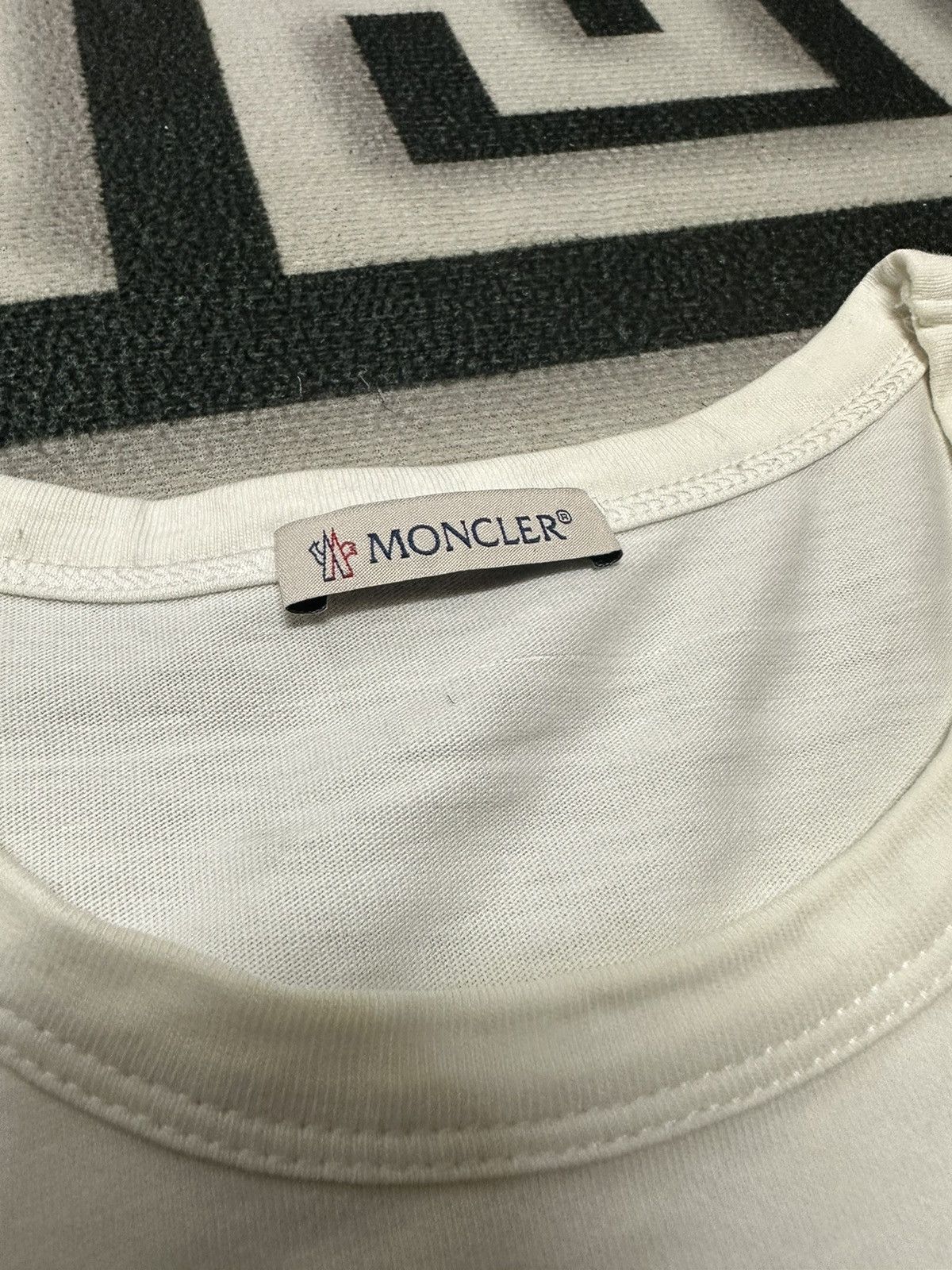 Moncler Moncler spellout tee Size M / US 6-8 / IT 42-44 - 3 Thumbnail