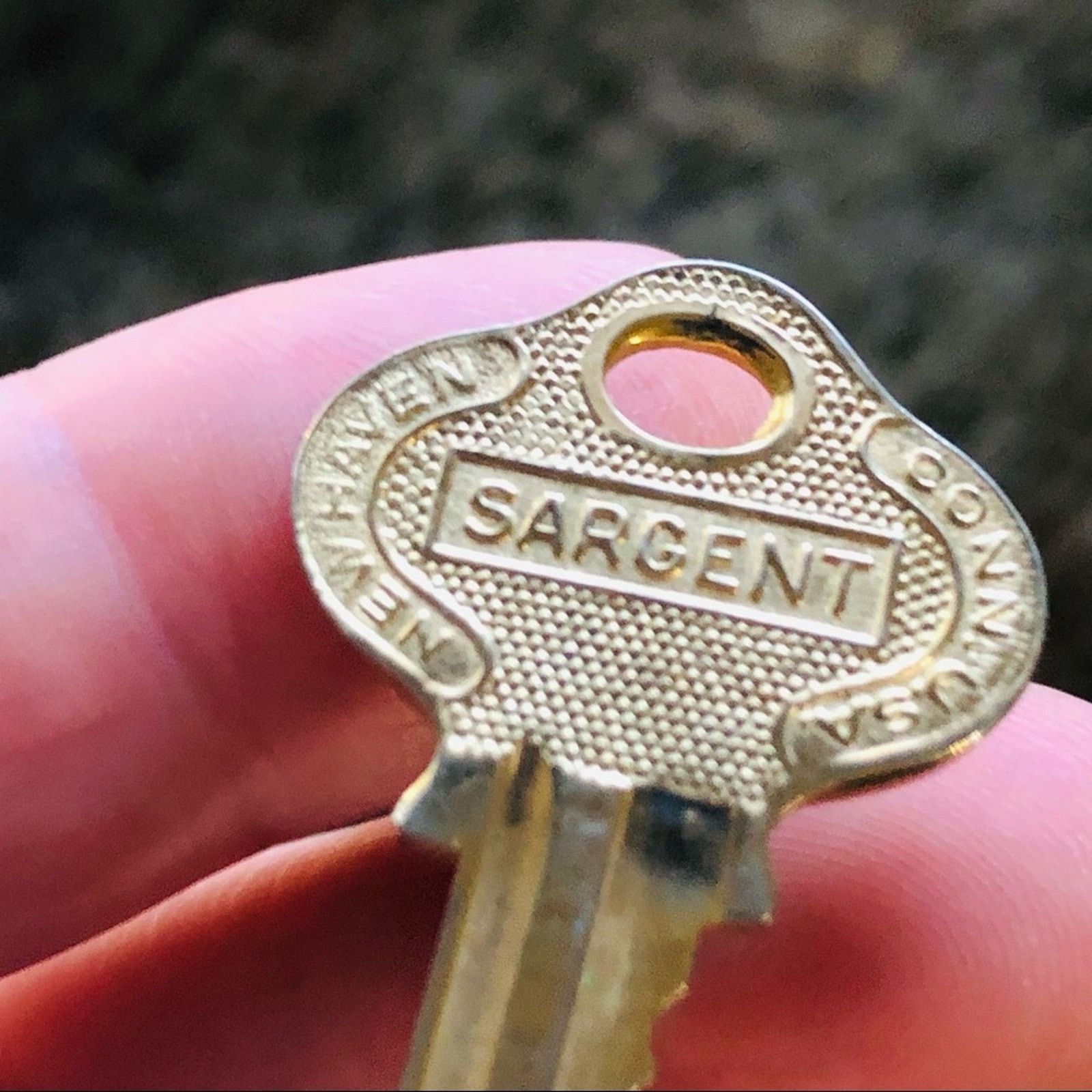 Vintage Vintage gold Sargent New Haven Conn key tie bar clip Size ONE SIZE - 2 Thumbnail