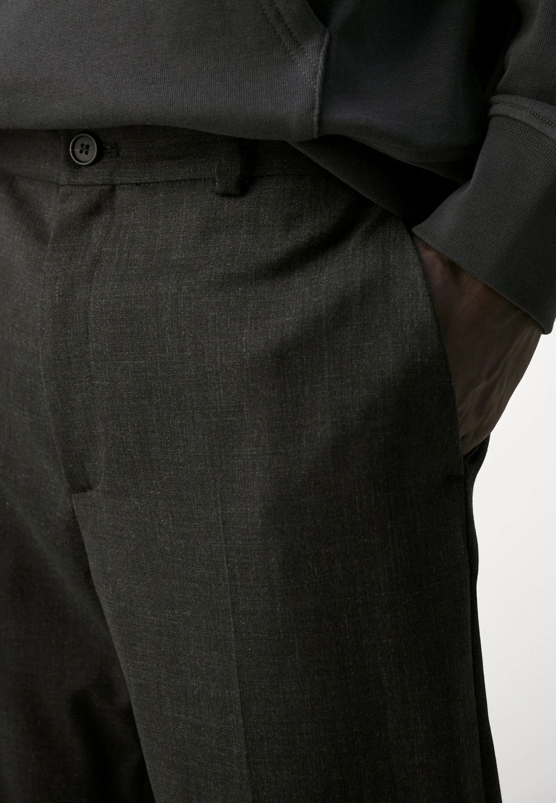 Han Kjobenhavn !DS! AW22 Han Kjobenhavn Tapered Dark Grey Trousers Size US 32 / EU 48 - 5 Thumbnail