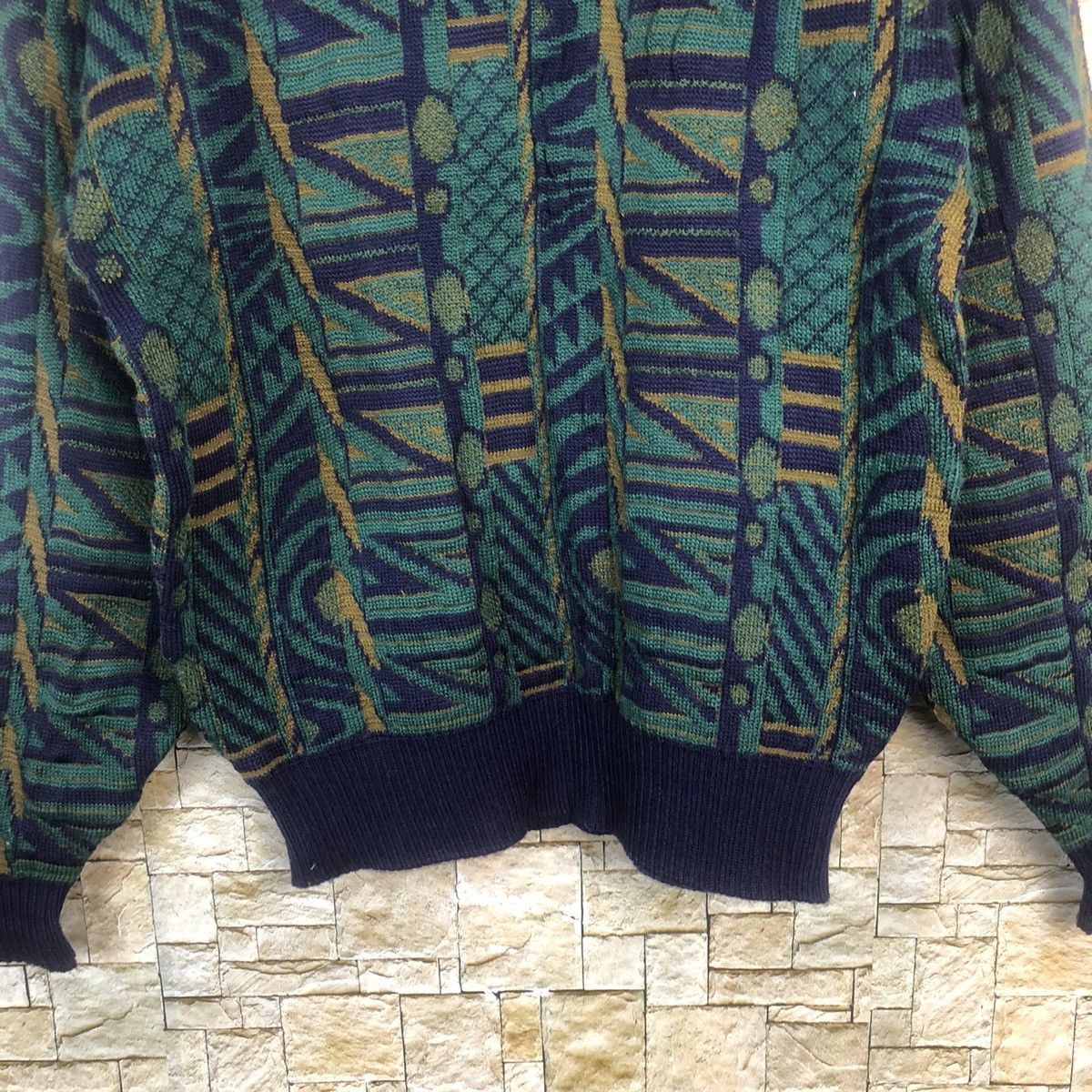 Vintage DL Courmayeur Navajo Japan Motive Knit Sweater #A26 Size M / US 6-8 / IT 42-44 - 6 Thumbnail