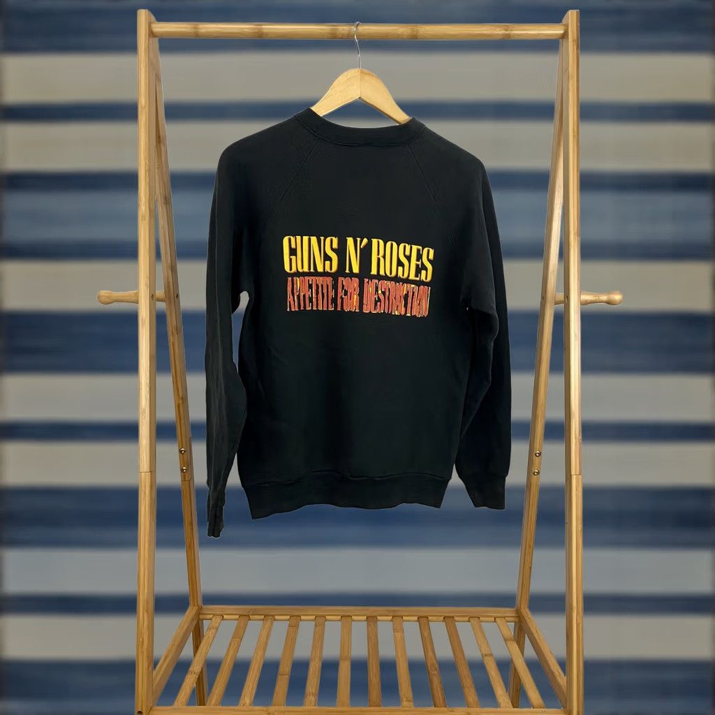 Vintage VTG Gun N' Roses 80s Appetite For Destruction Raglan Crewneck Sweatshirt M Mens Black Raglan 80s Size US M / EU 48-50 / 2 - 1 Thumbnail