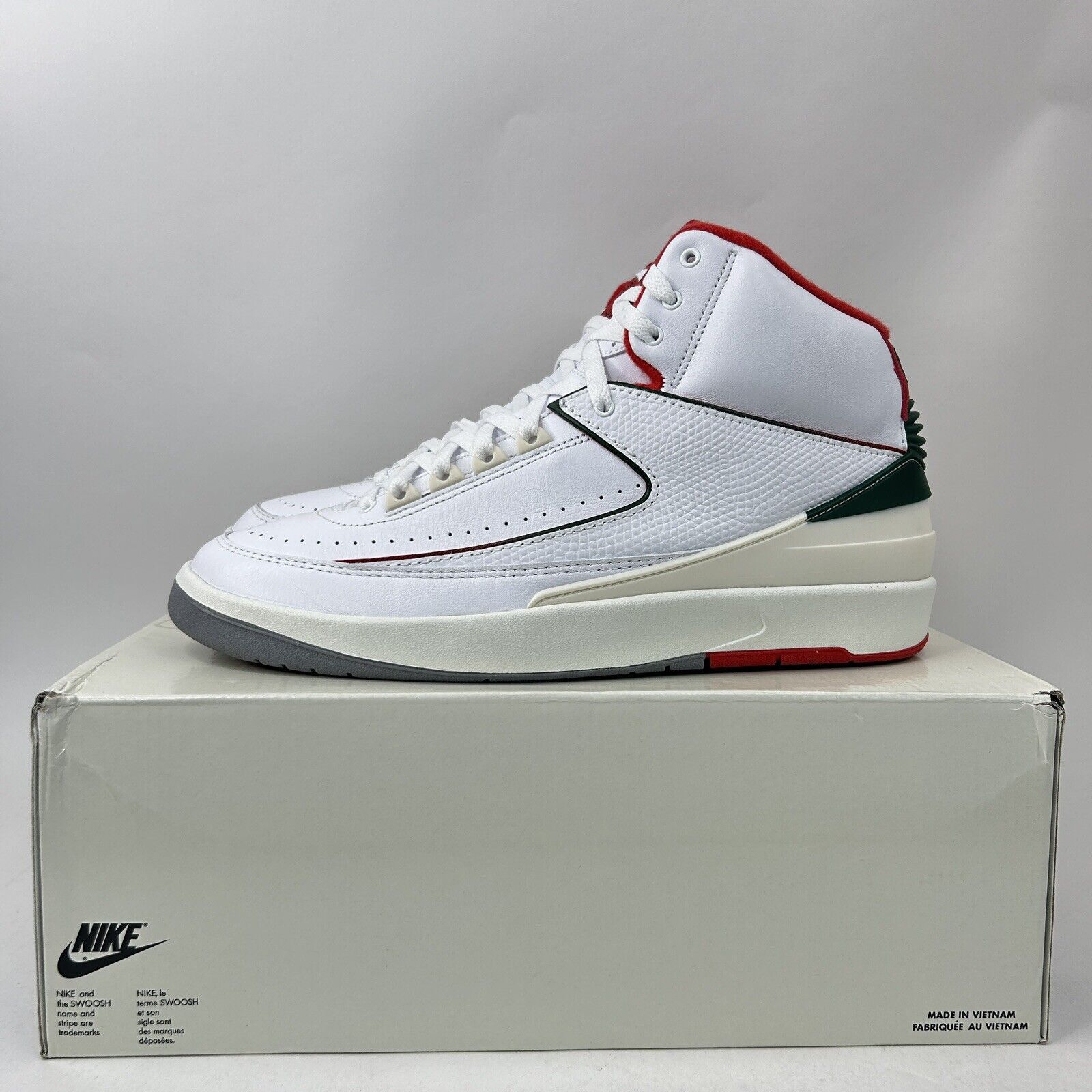 Nike Nike Air Jordan 2 Retro “Origins/White Fire Red” 2024 Size US 11 / EU 44 - 6 Thumbnail