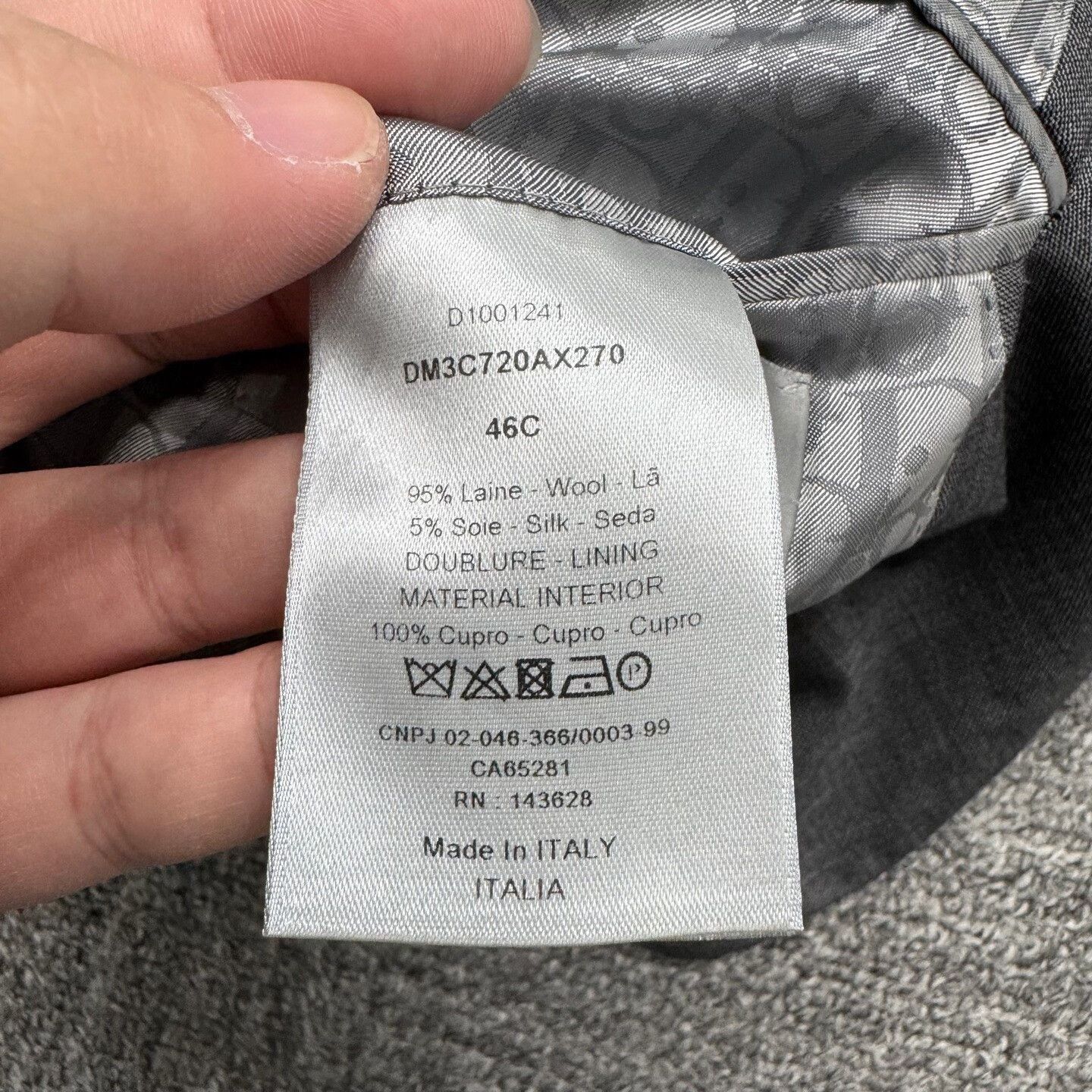 Dior dior wool suit jacket with patterned lining. Size US M / EU 48-50 / 2 - 4 Thumbnail