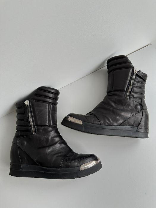 Cinzia Araia Cinzia Araia High Top Leather Sneakers Grailed